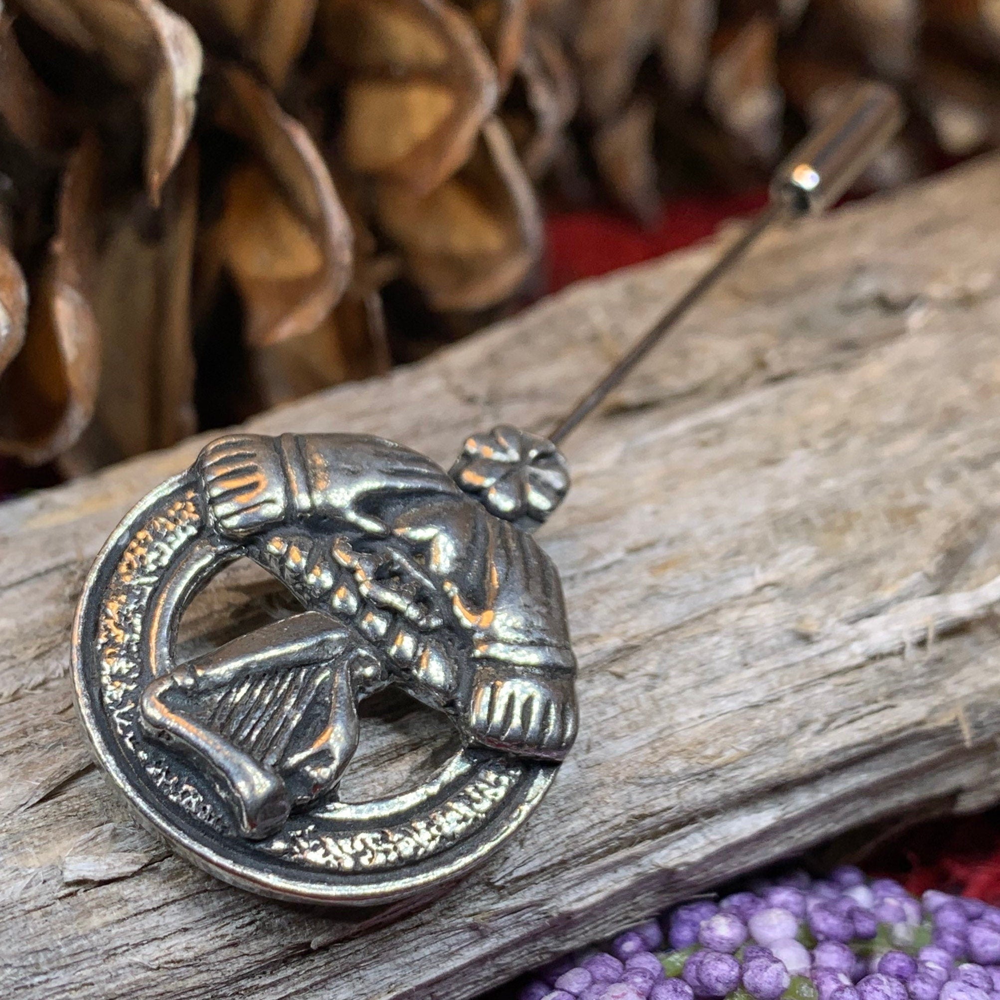 Irish Claddagh Stick Pin