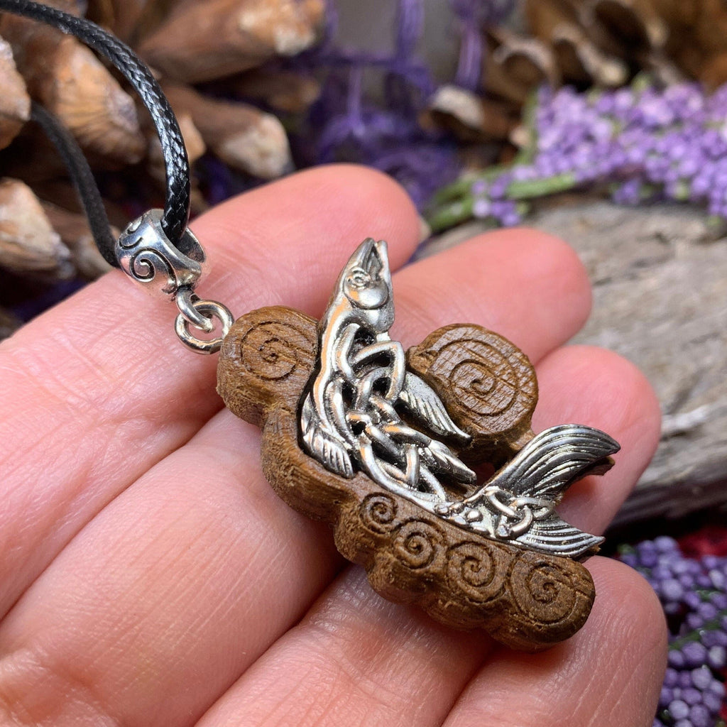Aibhe Salmon of Knowledge Necklace