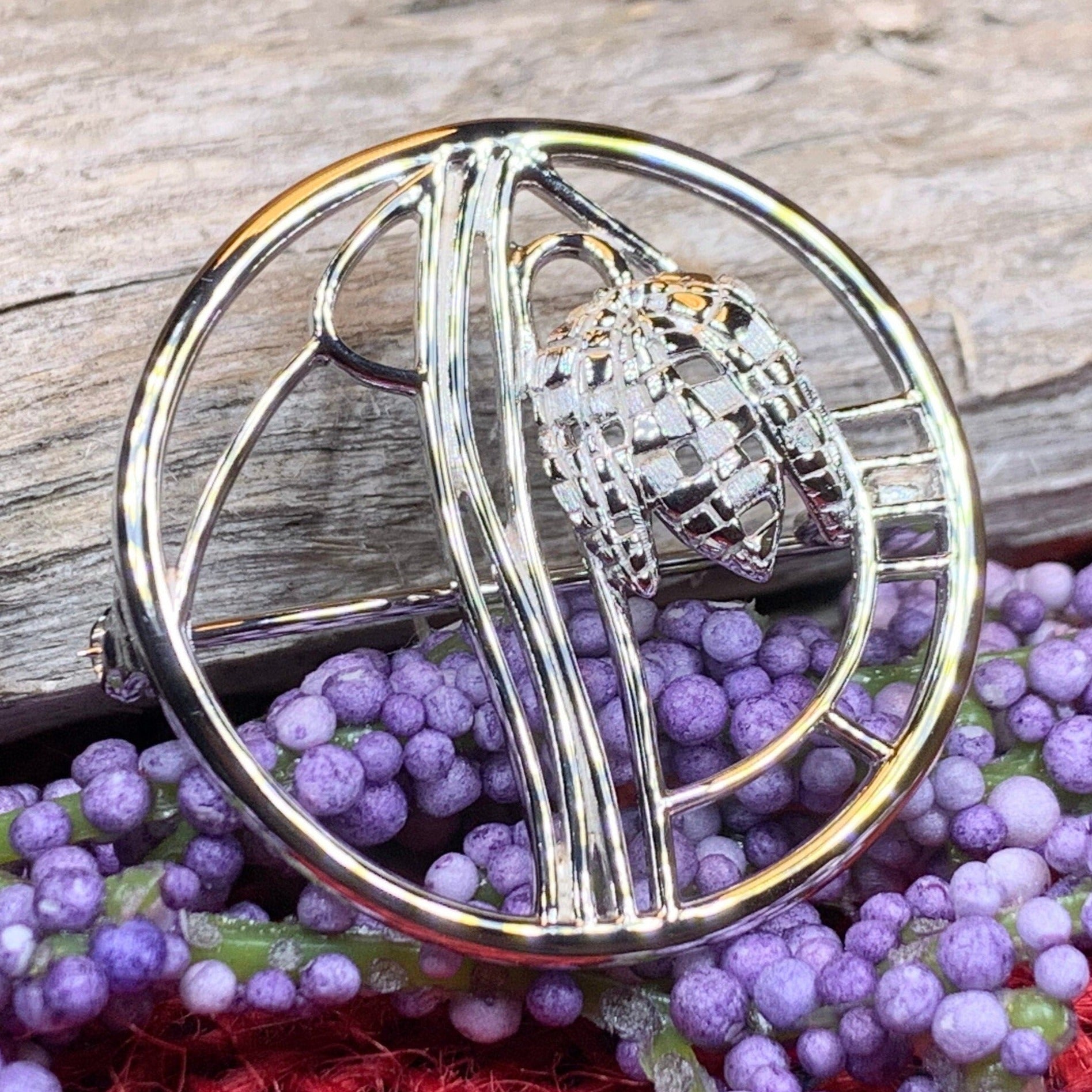 Cairn Show Mackintosh Brooch