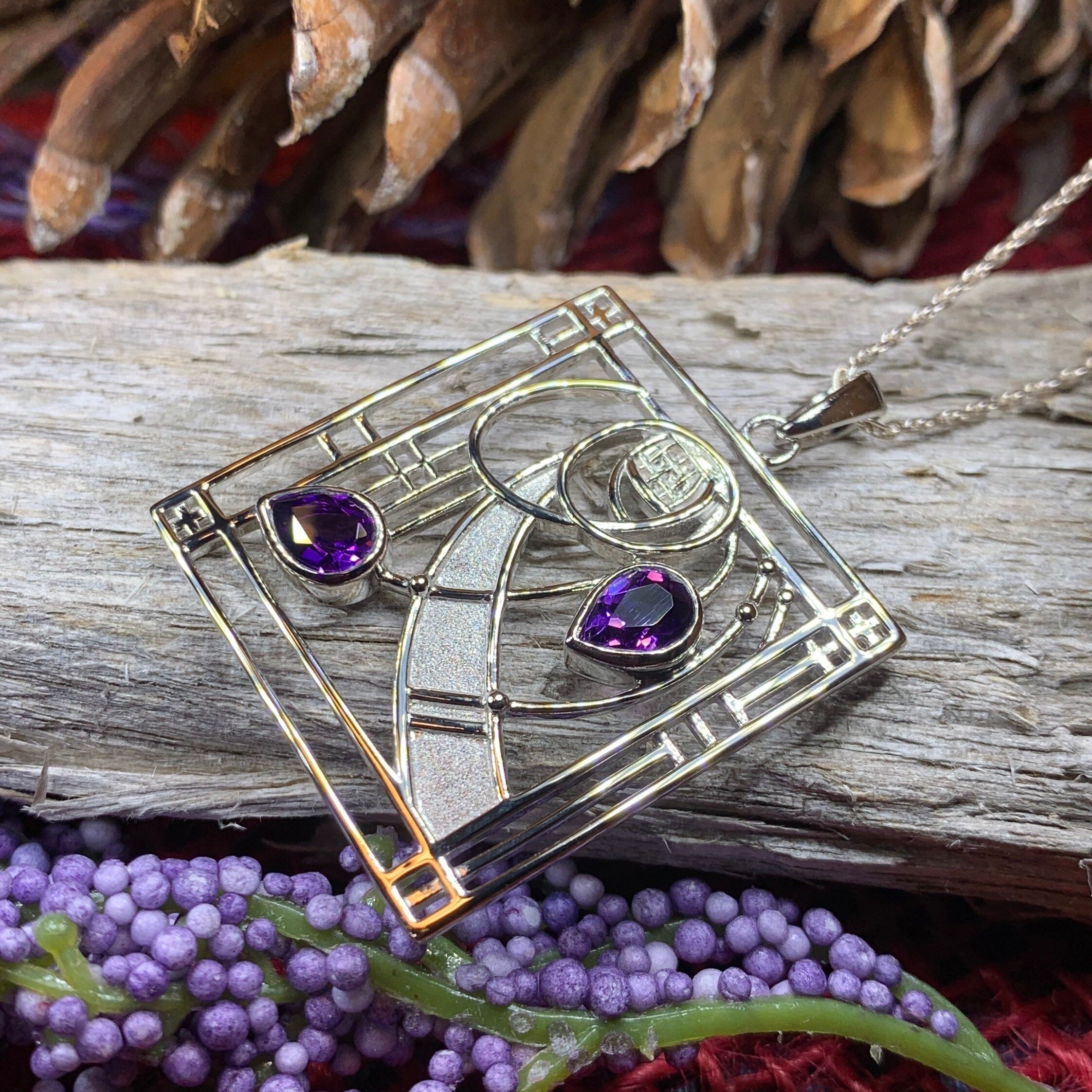 Cairn Chapter Mackintosh Necklace
