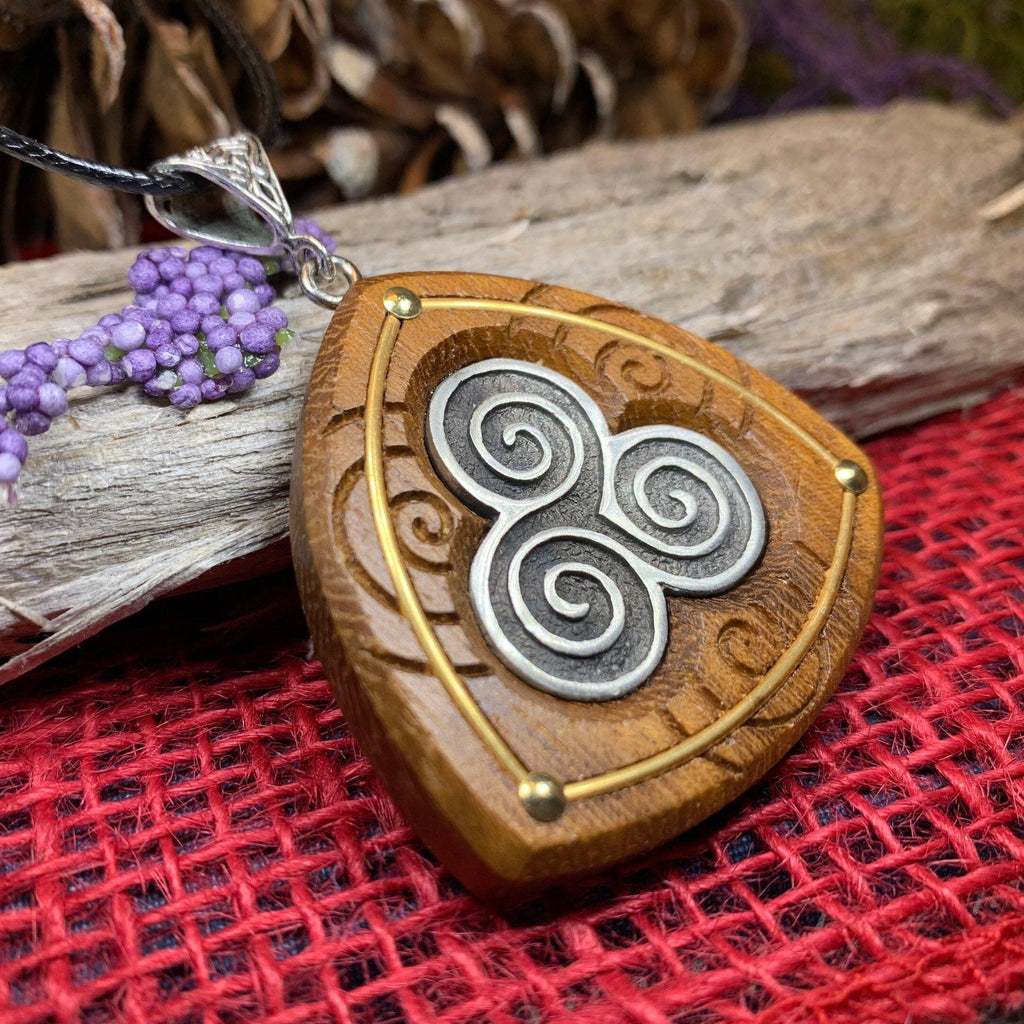 Hallglen Celtic Triple Spiral Necklace