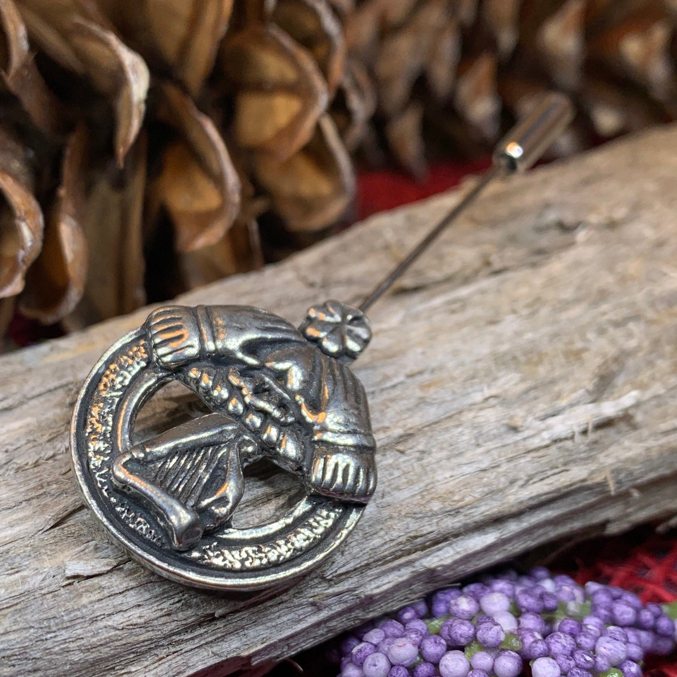 Irish Claddagh Stick Pin