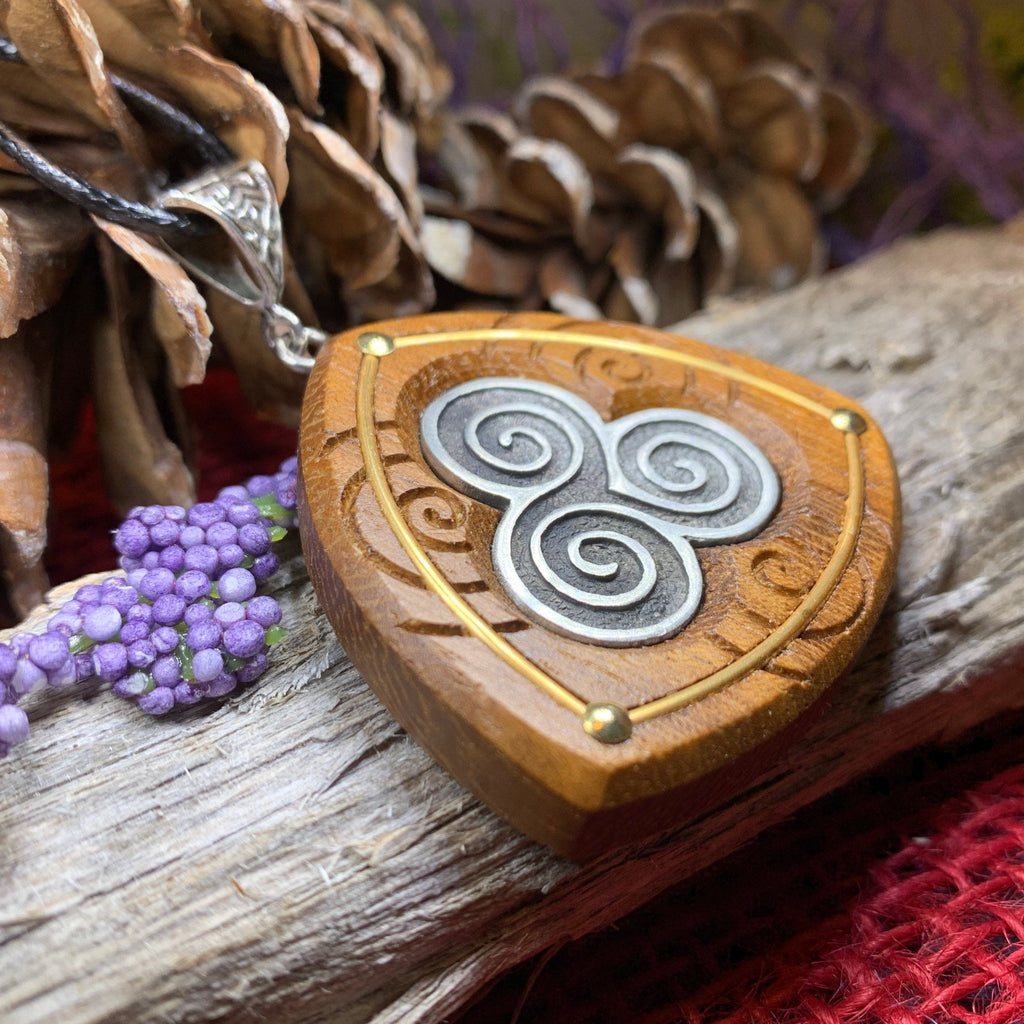 Hallglen Celtic Triple Spiral Necklace