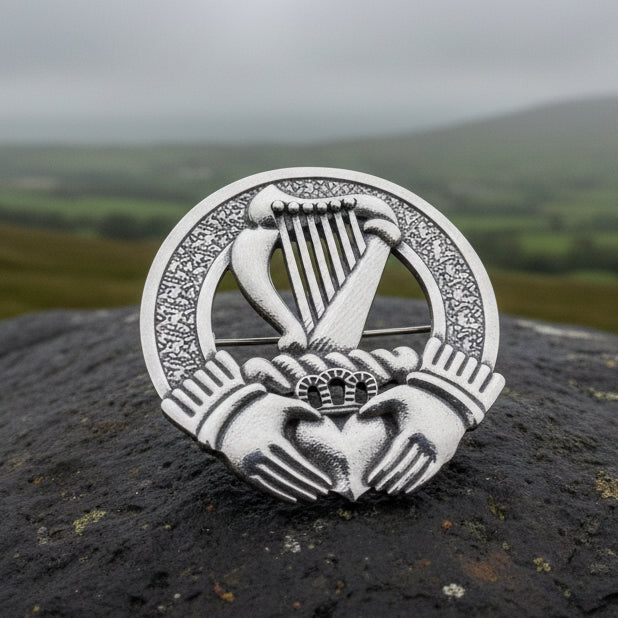 Irish Claddagh Harp Brooch