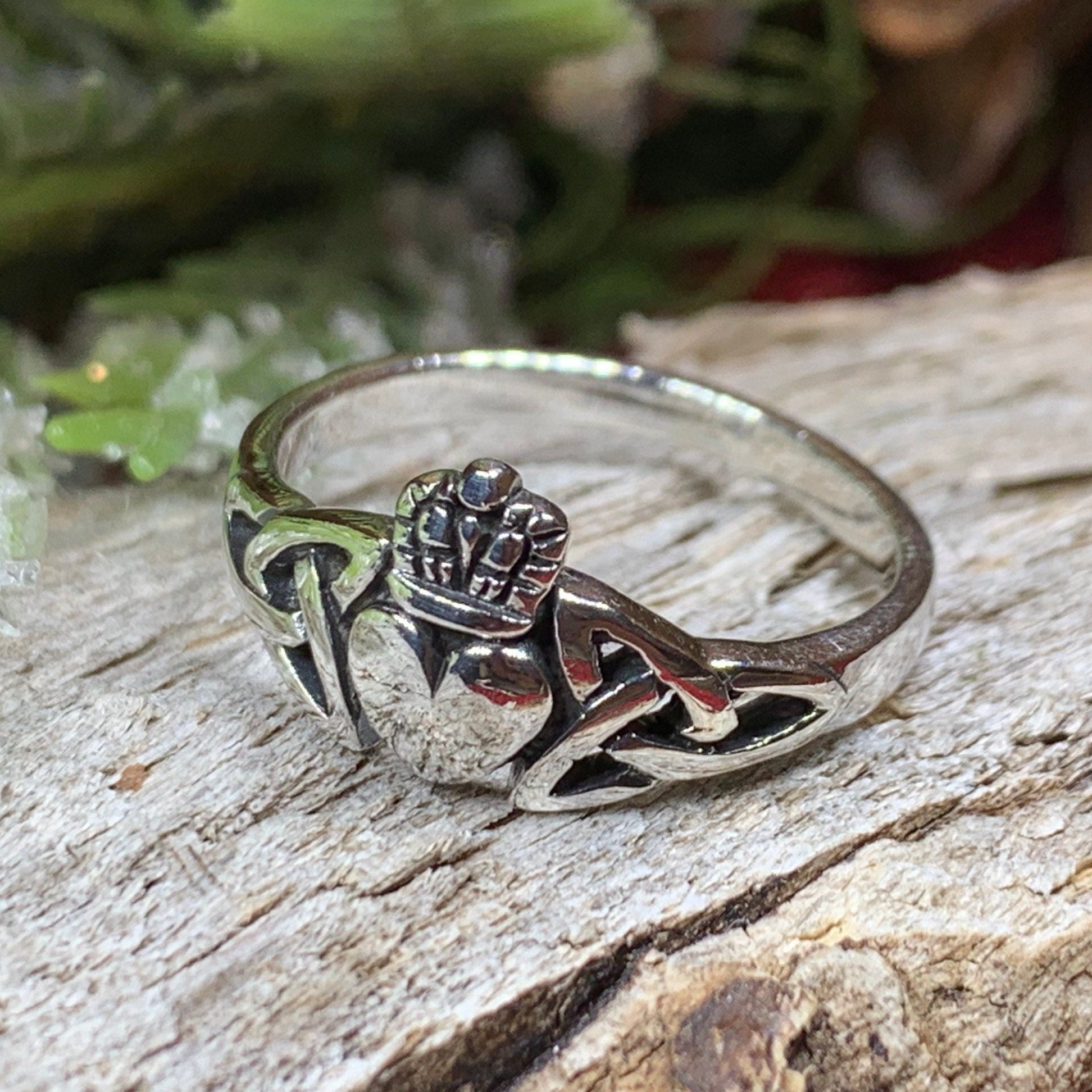 Amrynn Irish Claddagh Ring in Sterling Silver
