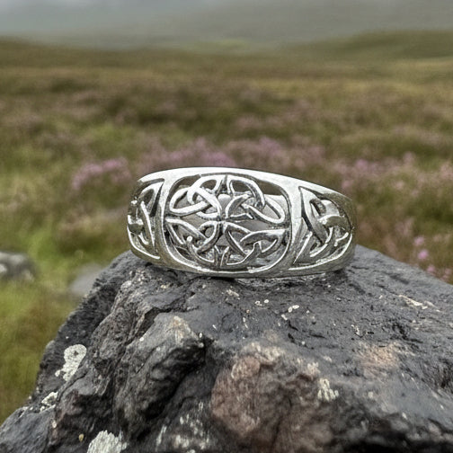 Radelia Celtic Knot Ring in Sterling Silver