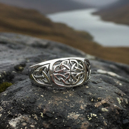 Radelia Celtic Knot Ring in Sterling Silver