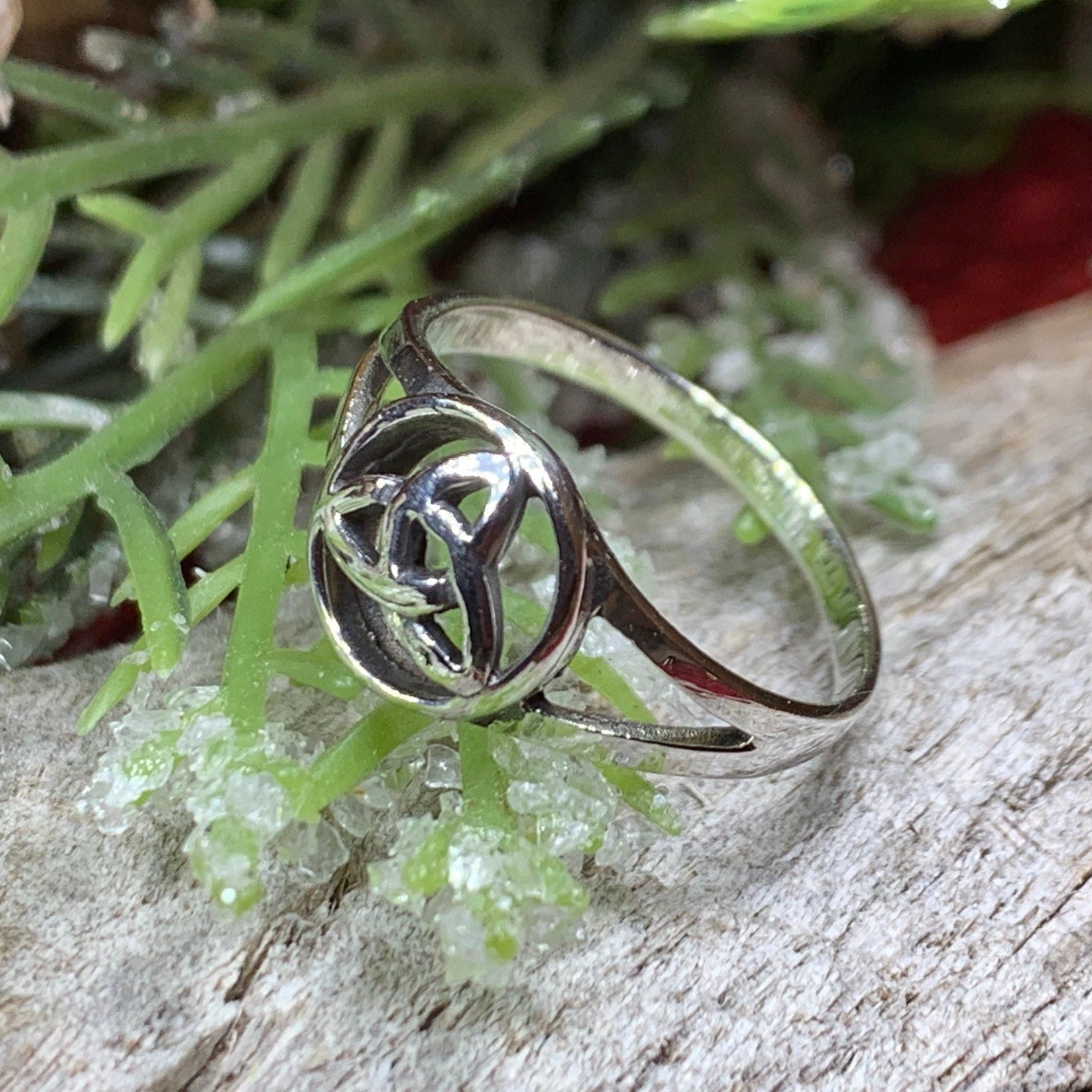 Celtic Trinity Knot Ring