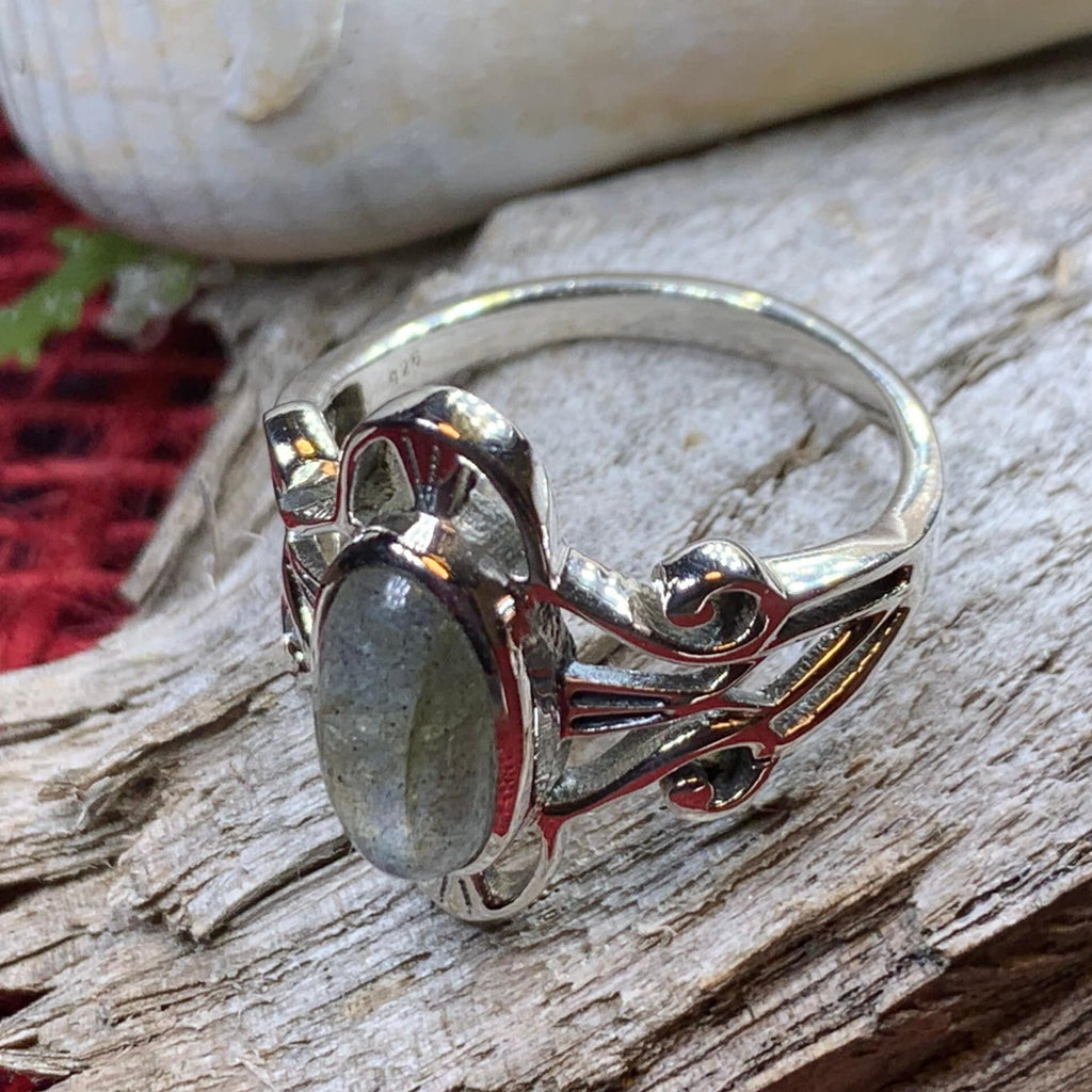 Slyvia Celtic Ring
