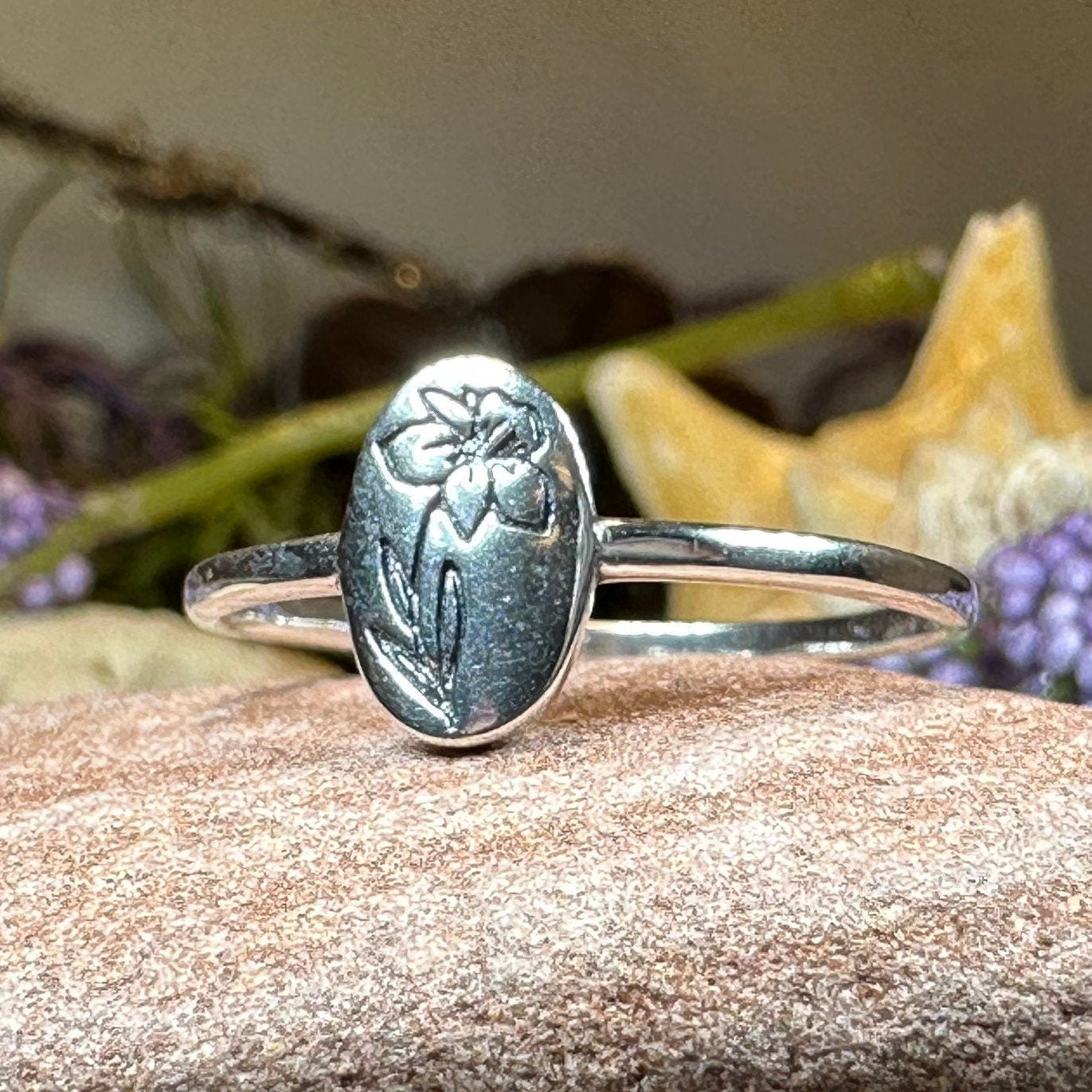 Welsh Daffodil Ring in Sterling Silver
