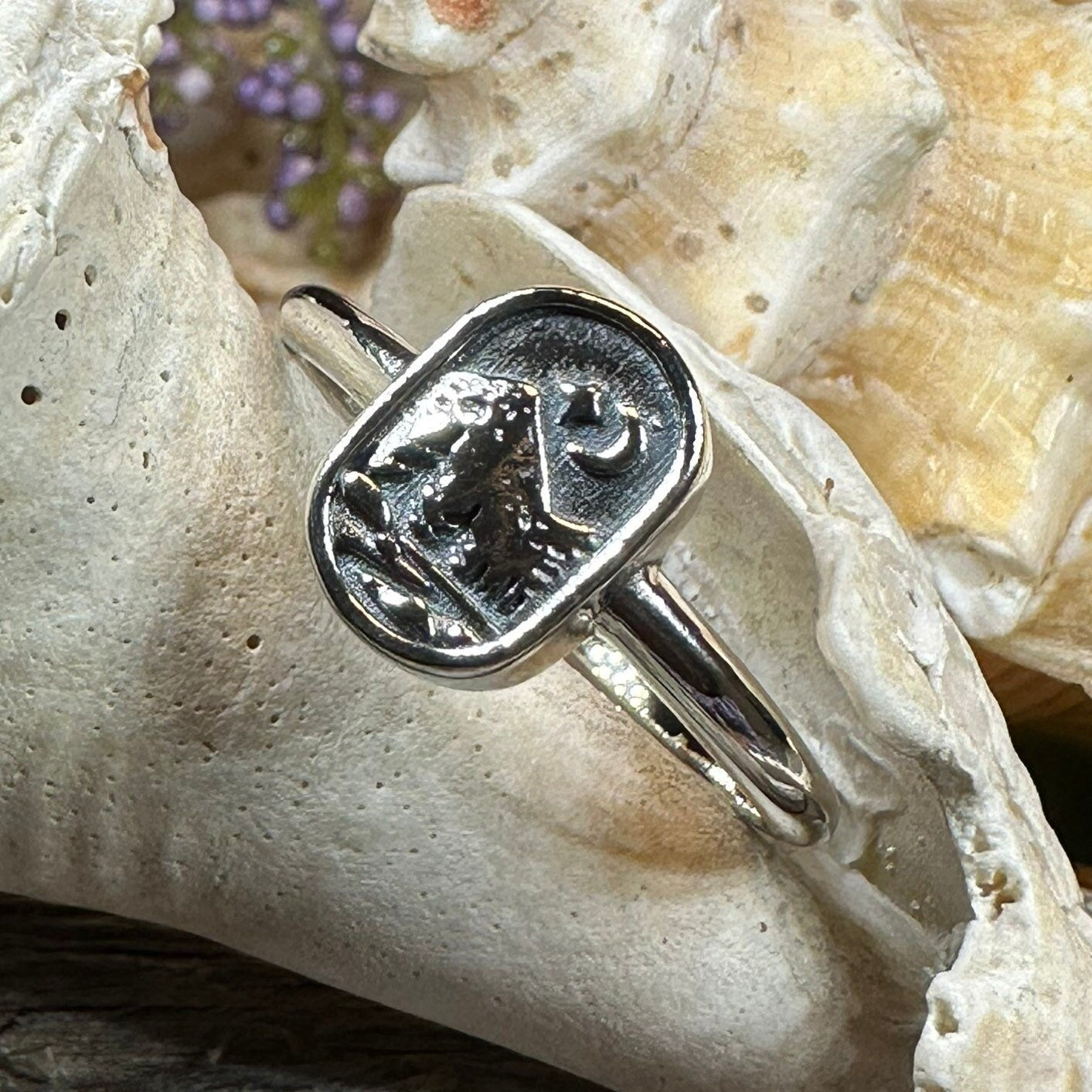 Minimalist Highland Mountain Ring