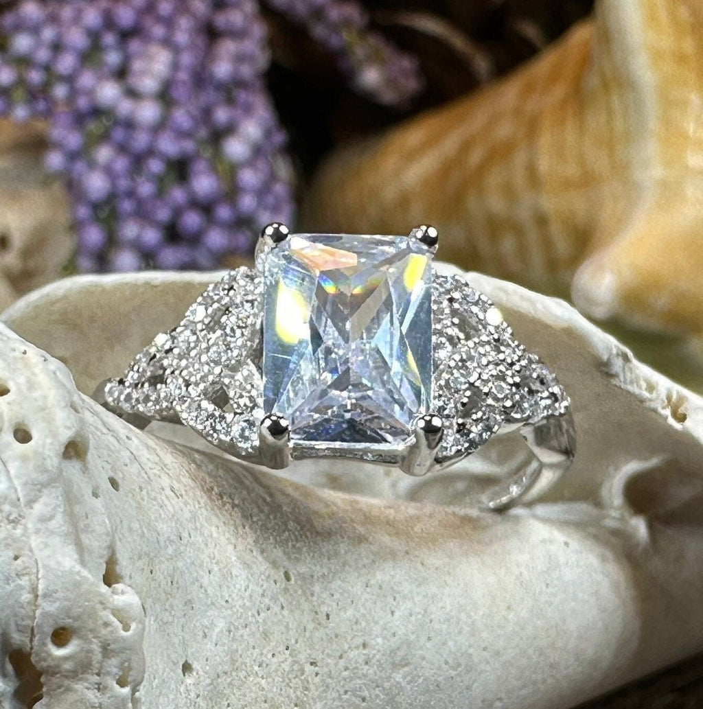 Kincora Celtic Engagement Ring