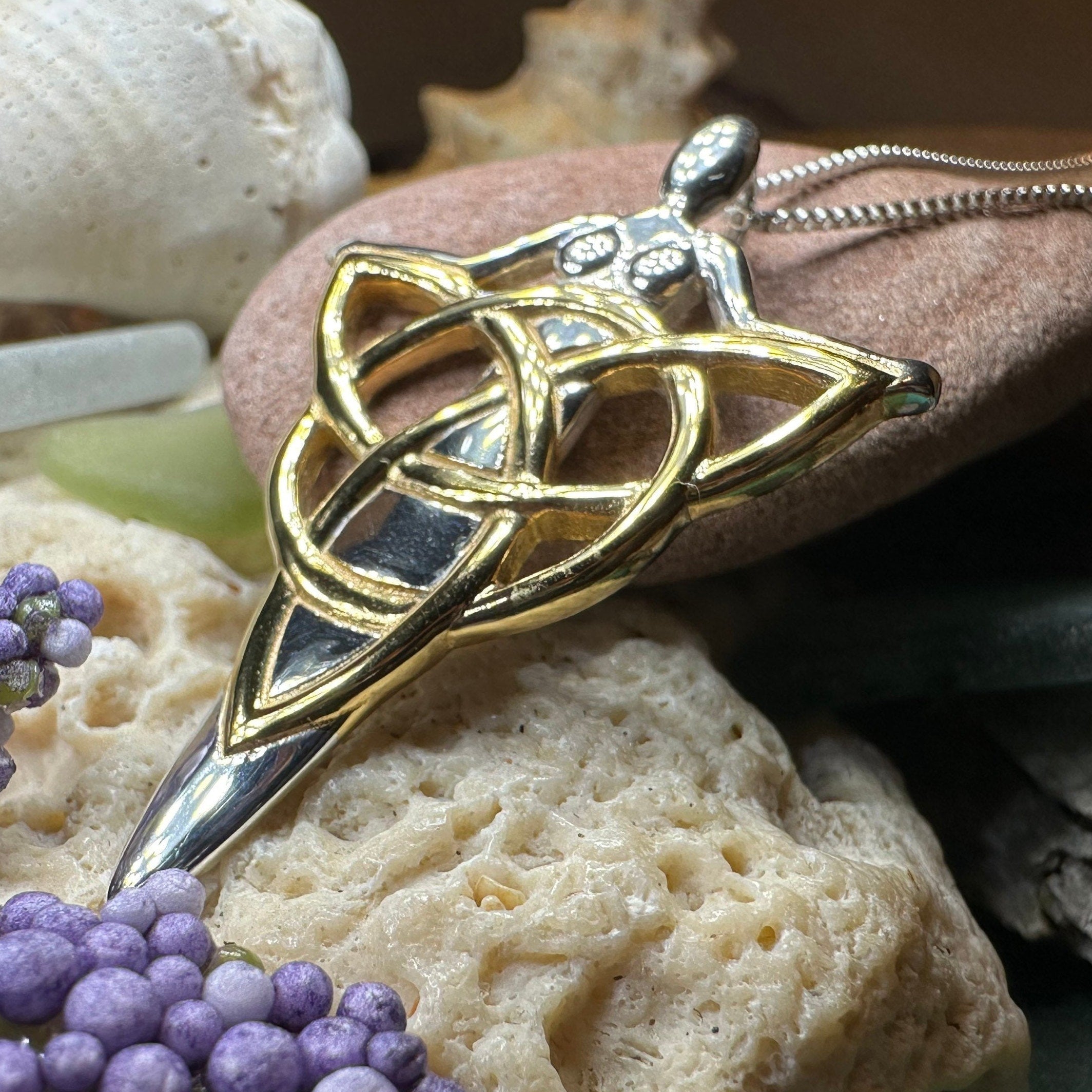 Golden Goddess Necklace