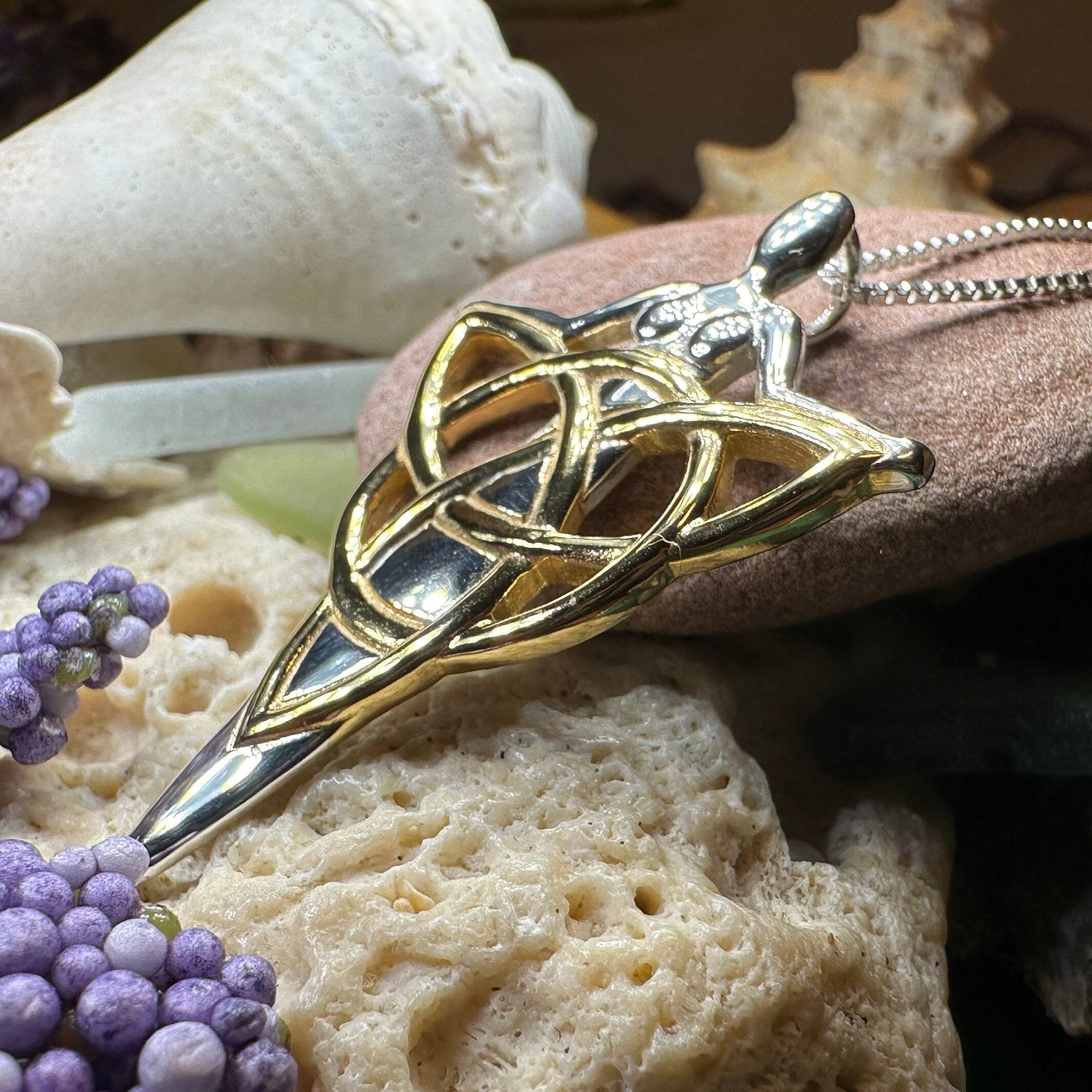 Golden Goddess Necklace