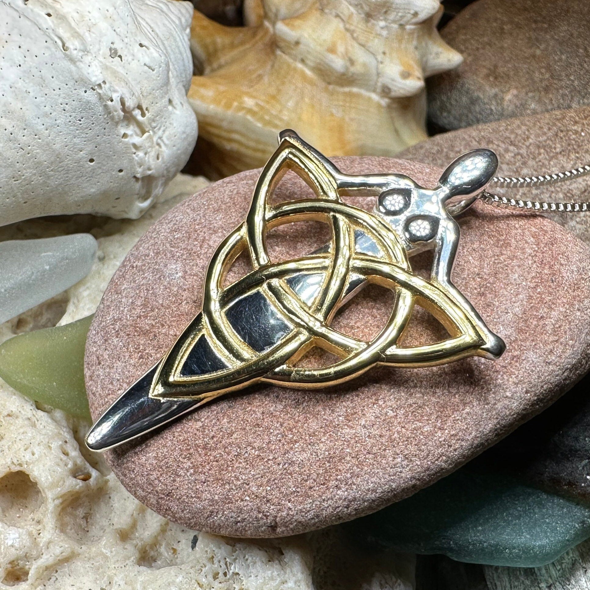 Golden Goddess Necklace