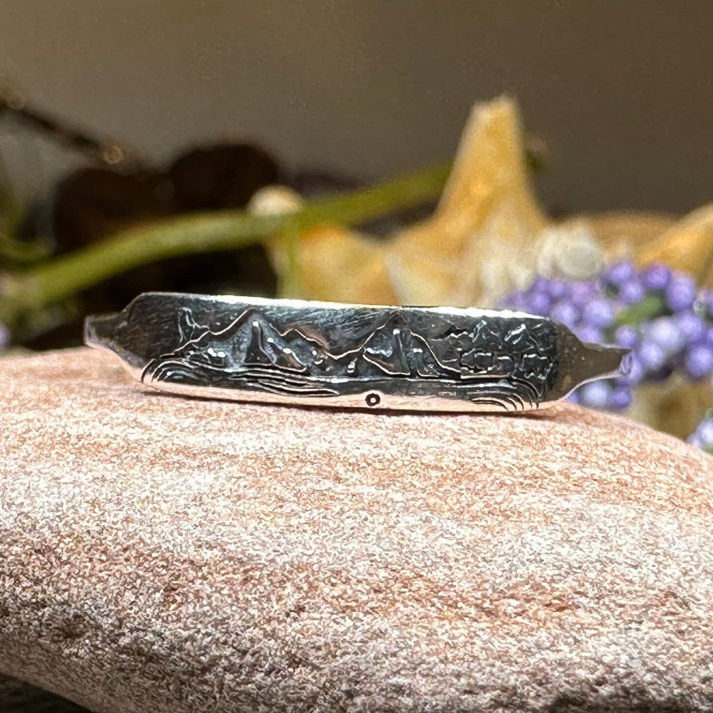 Minimalist Highland Mountain Ring