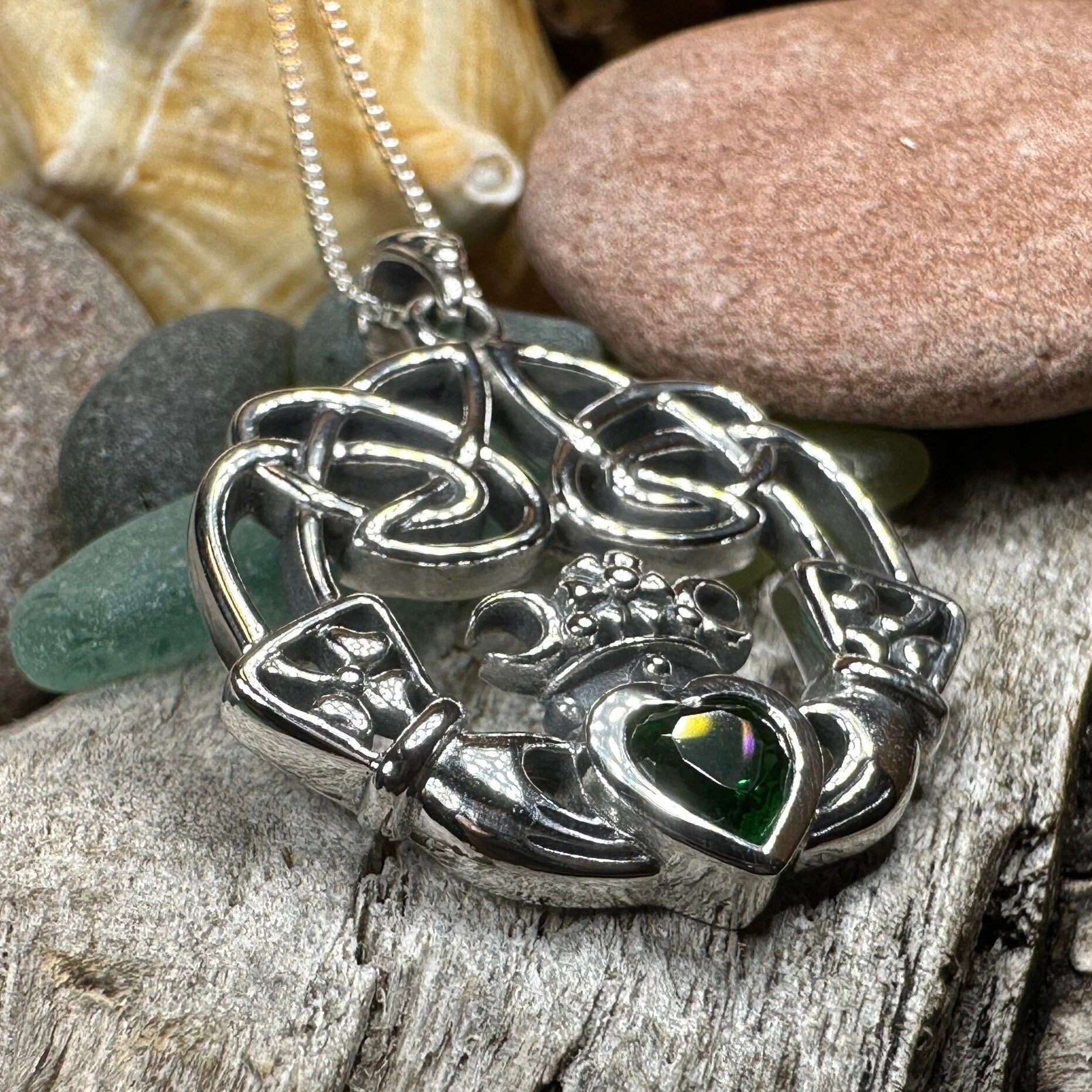 Irish Belle Claddagh Necklace in Sterling Silver