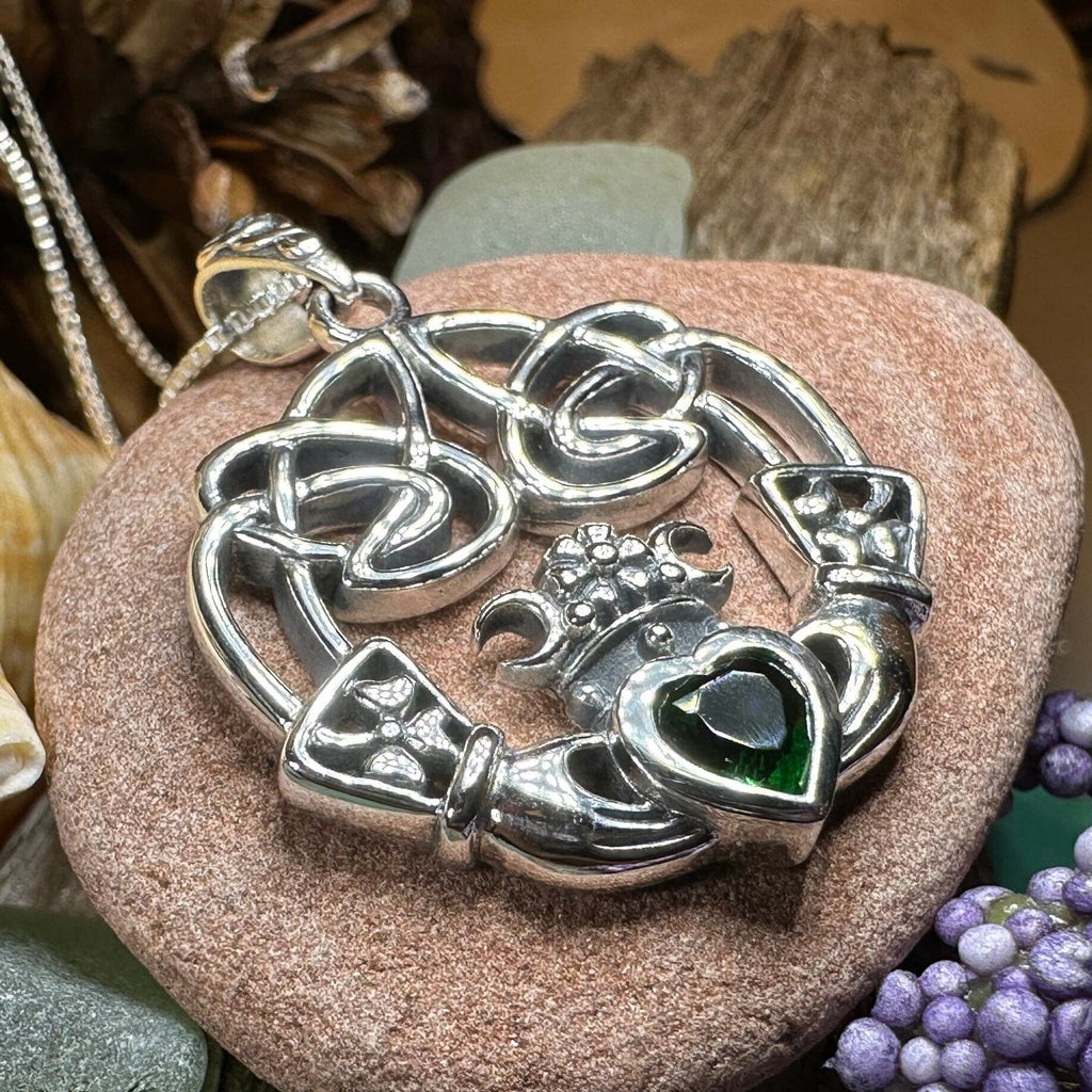 Irish Belle Claddagh Necklace in Sterling Silver