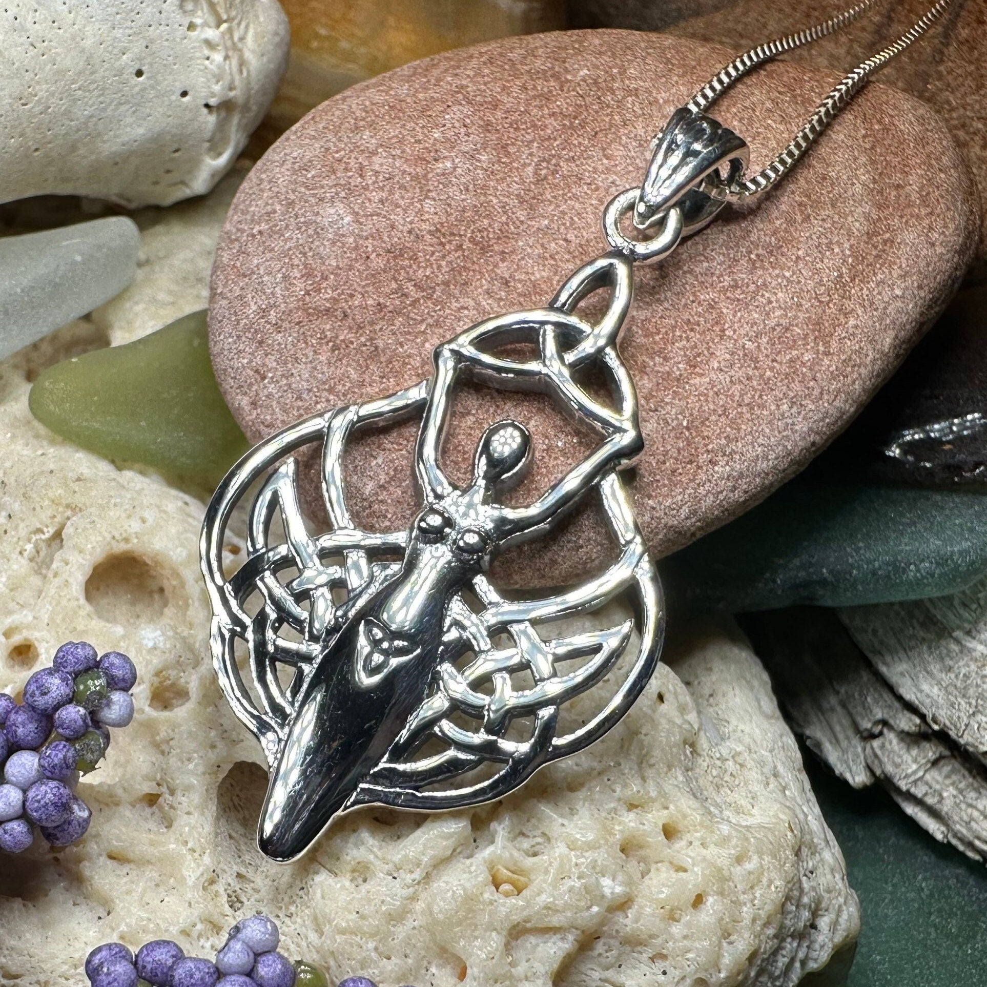 Danara Danu Goddess Necklace