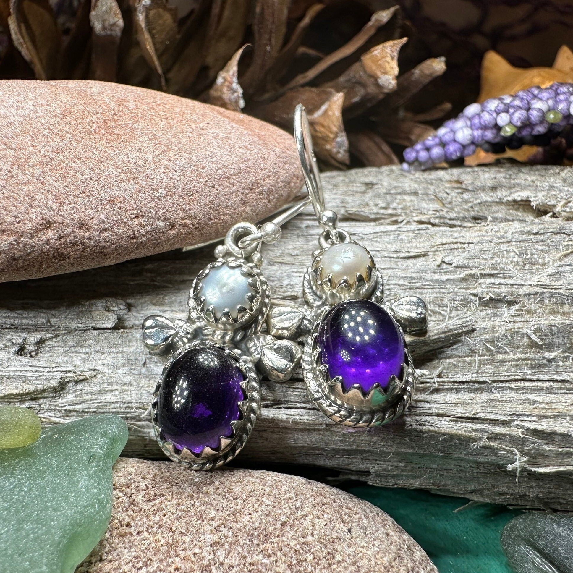 Lora Amethyst Pearl Earrings