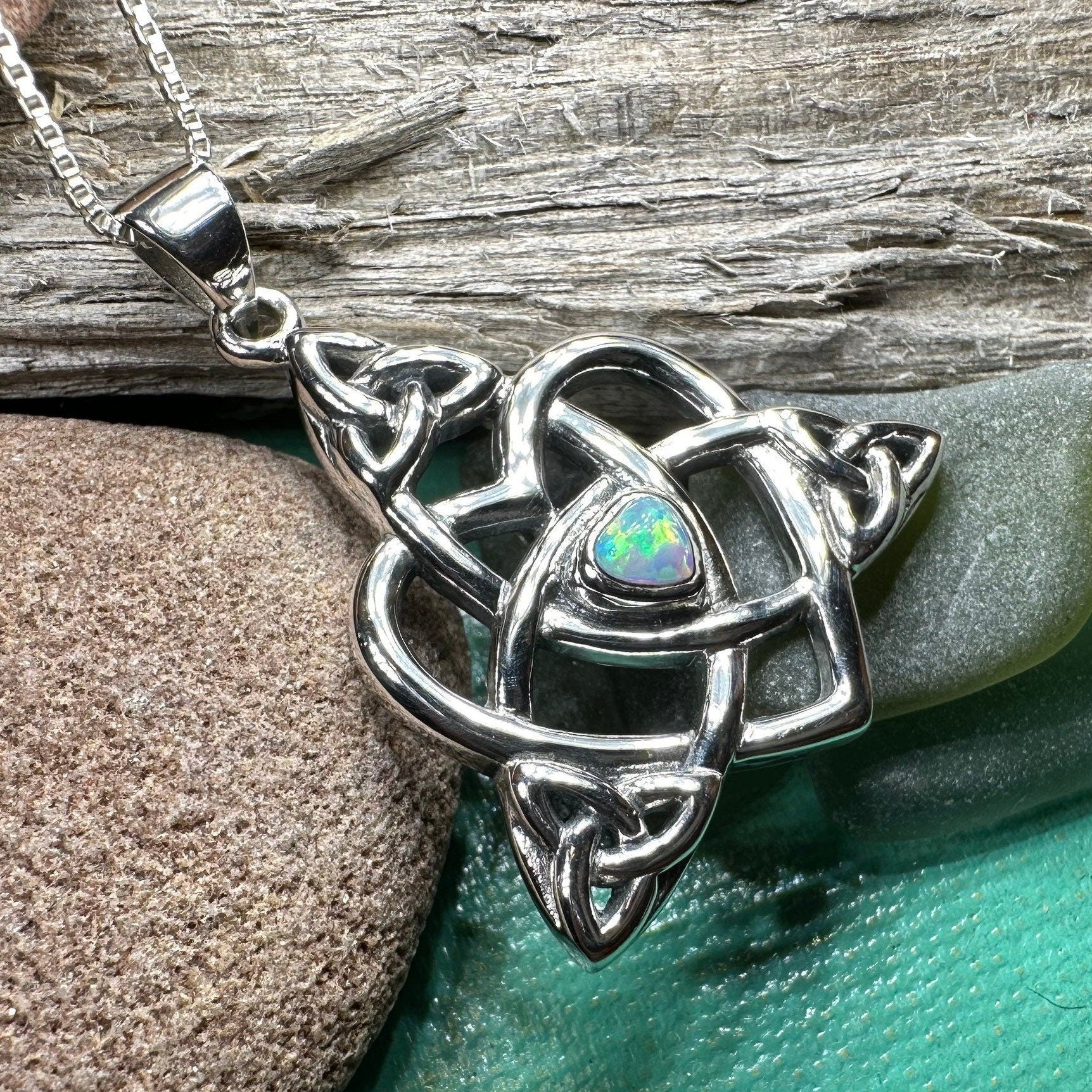 Imogen Mother's Knot Necklace