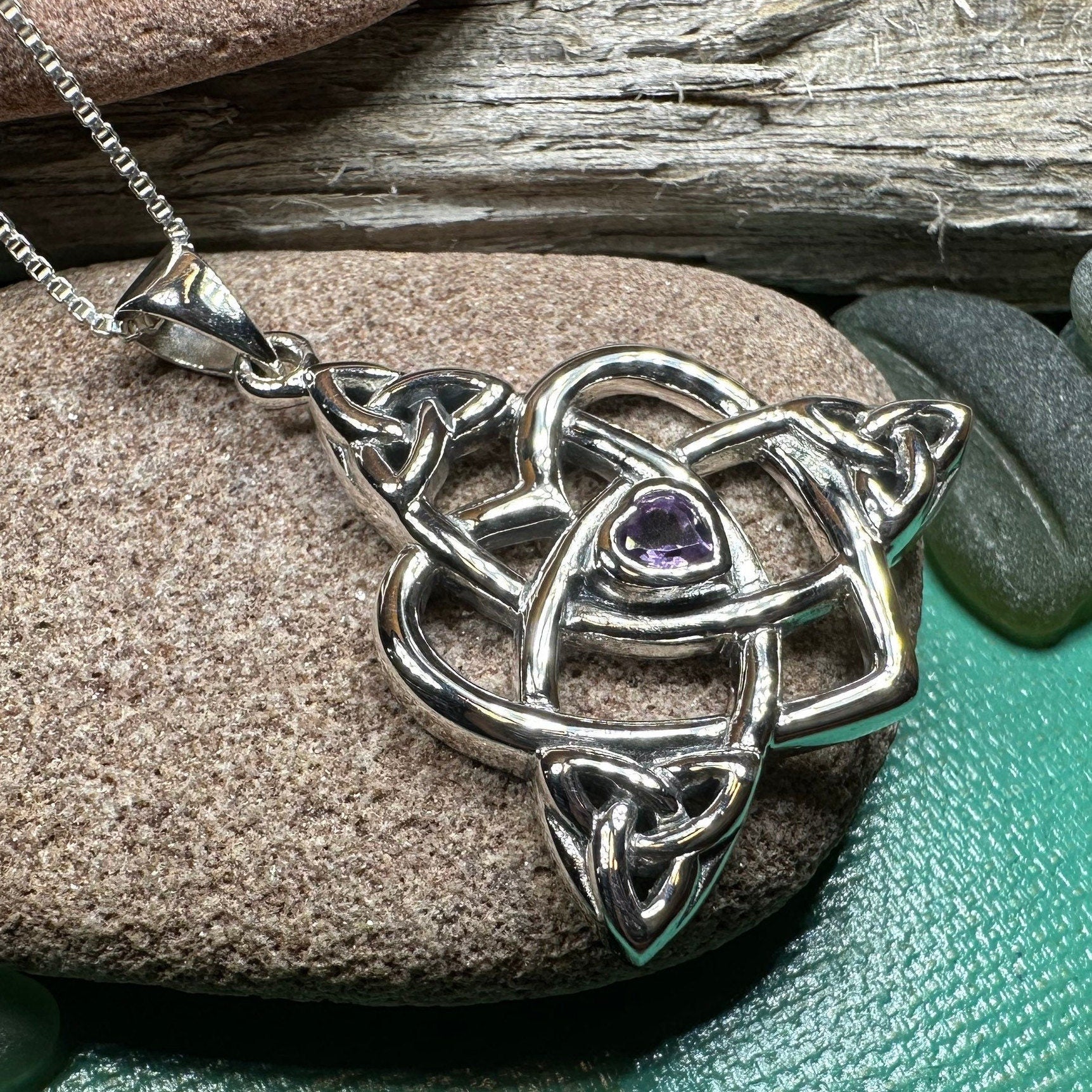Imogen Mother's Knot Necklace
