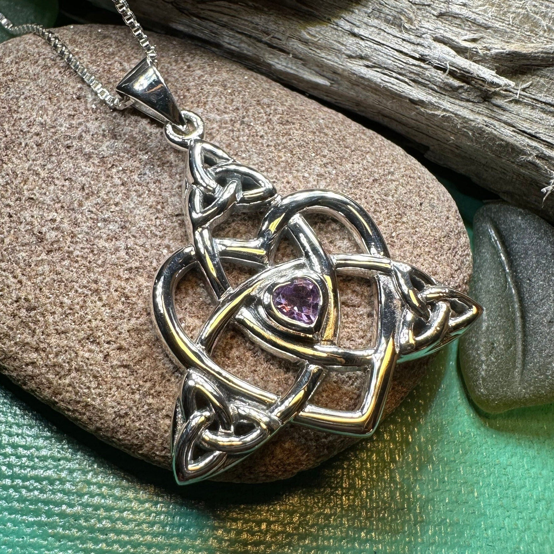 Imogen Mother's Knot Necklace