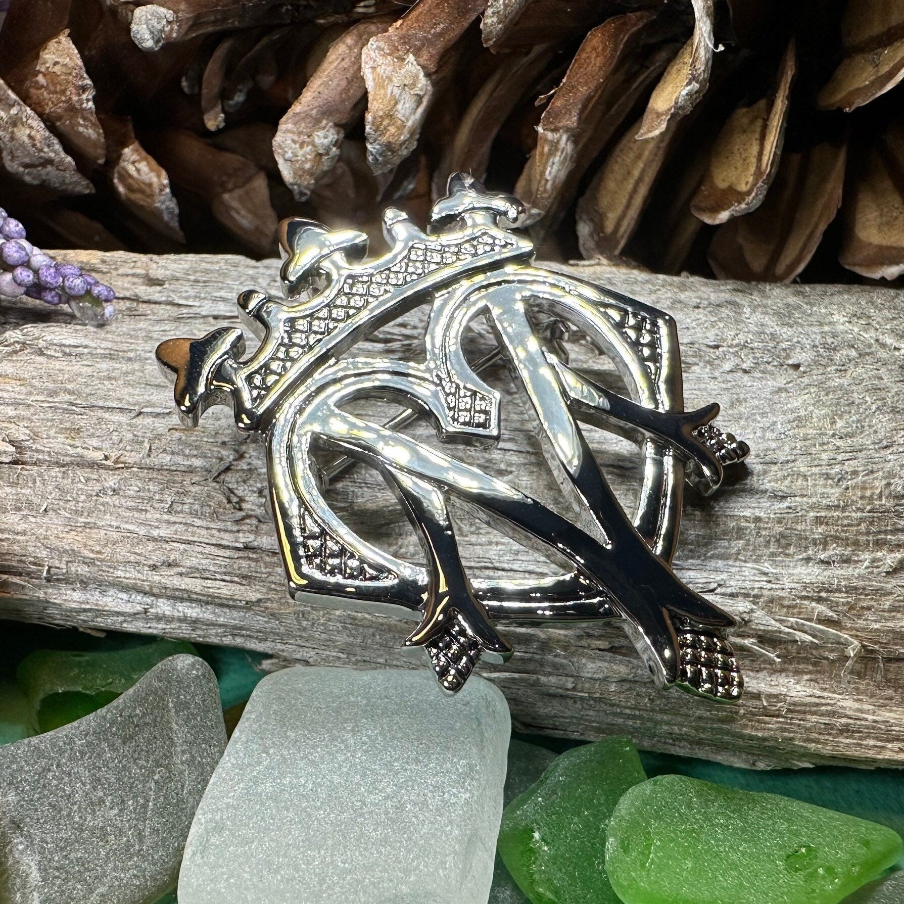 Mary Scottish Luckenbooth Brooch