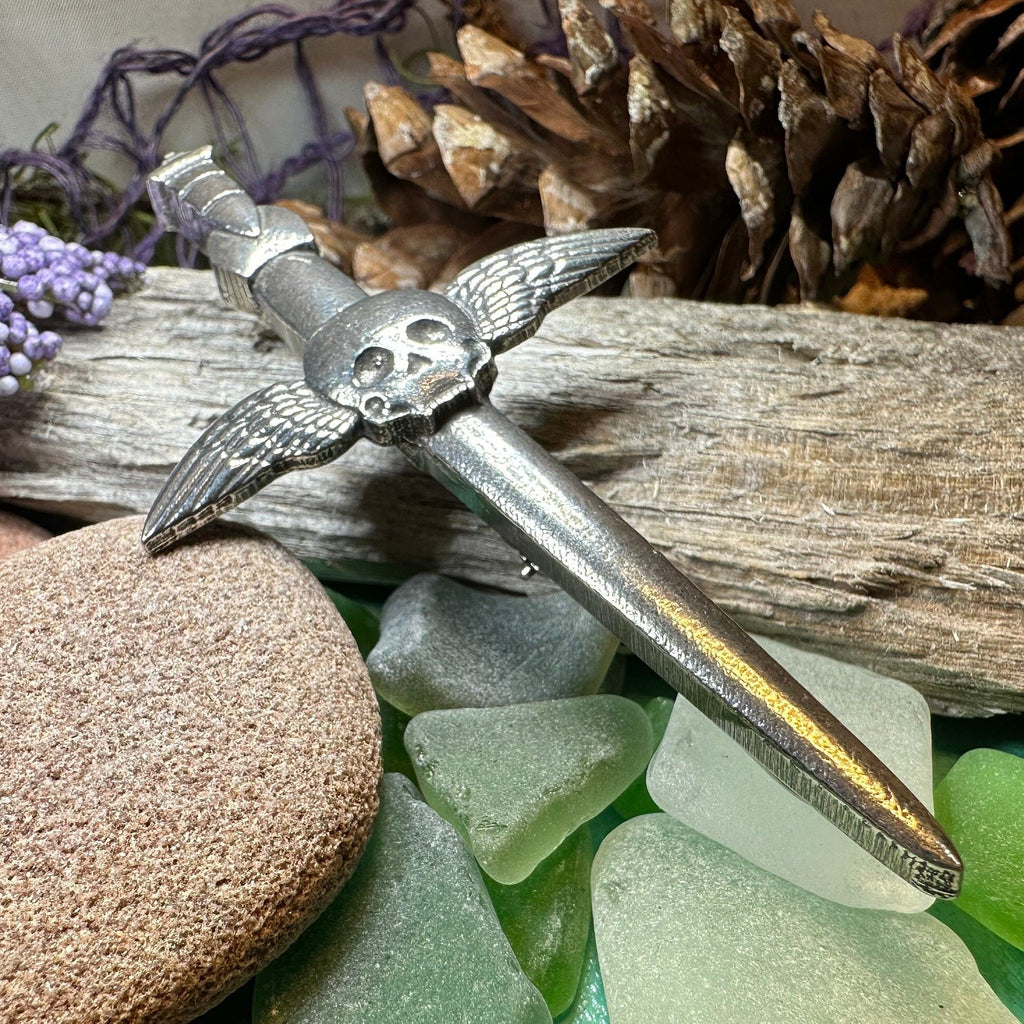 Greyfriars Skull Kilt Pin - Handmade in Scotland