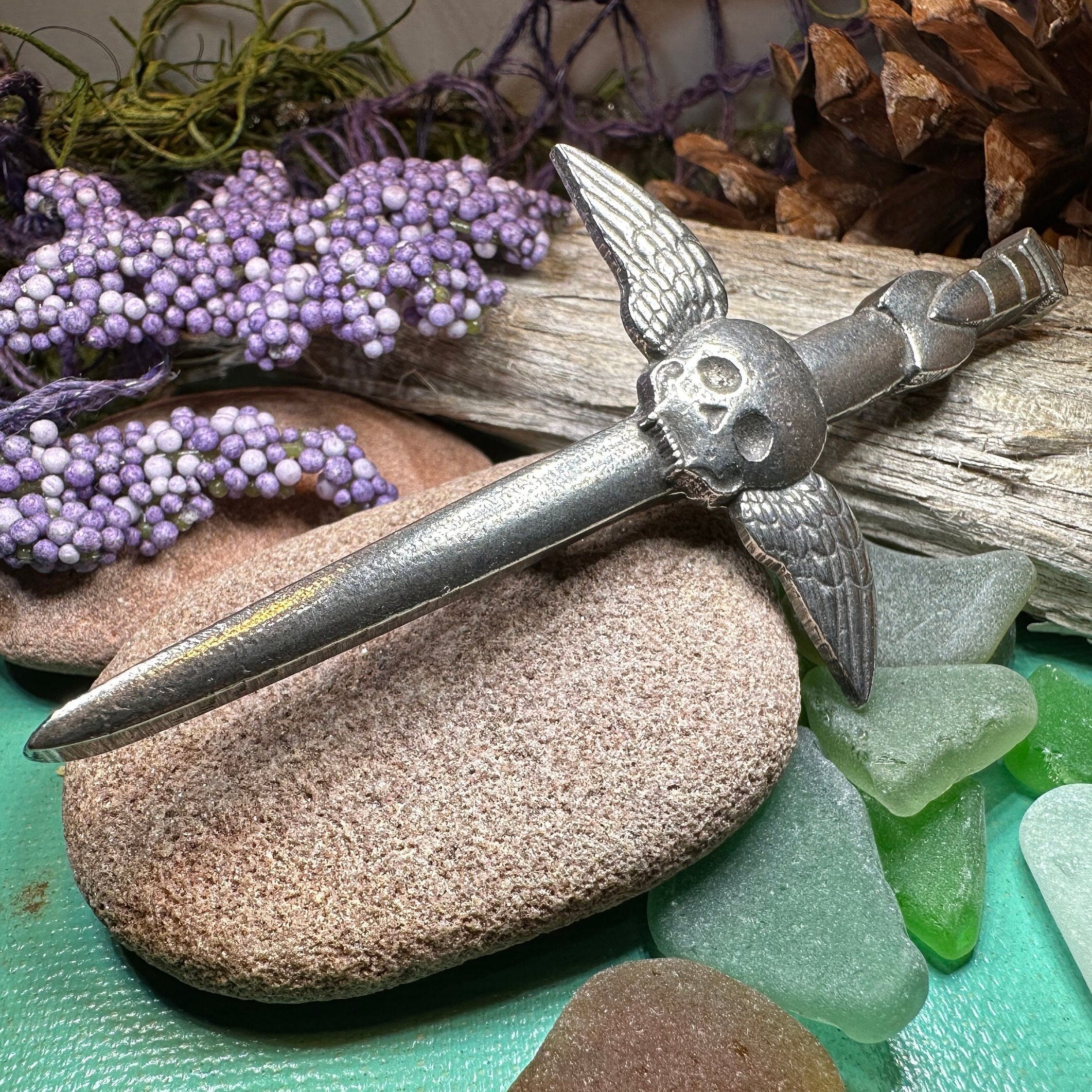 Greyfriars Skull Kilt Pin - Handmade in Scotland