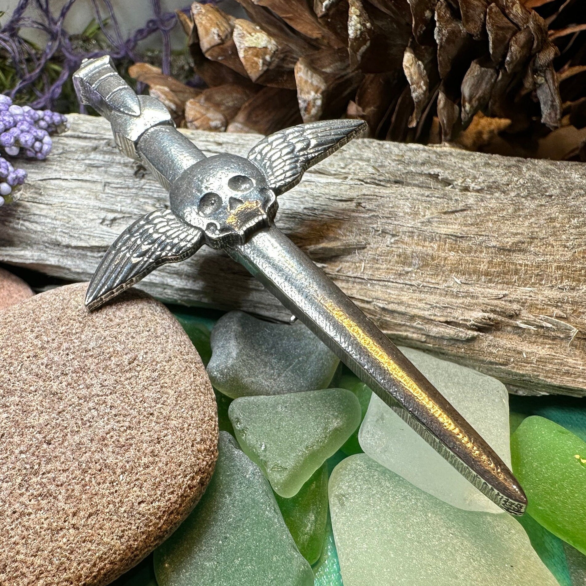 Greyfriars Skull Kilt Pin - Handmade in Scotland