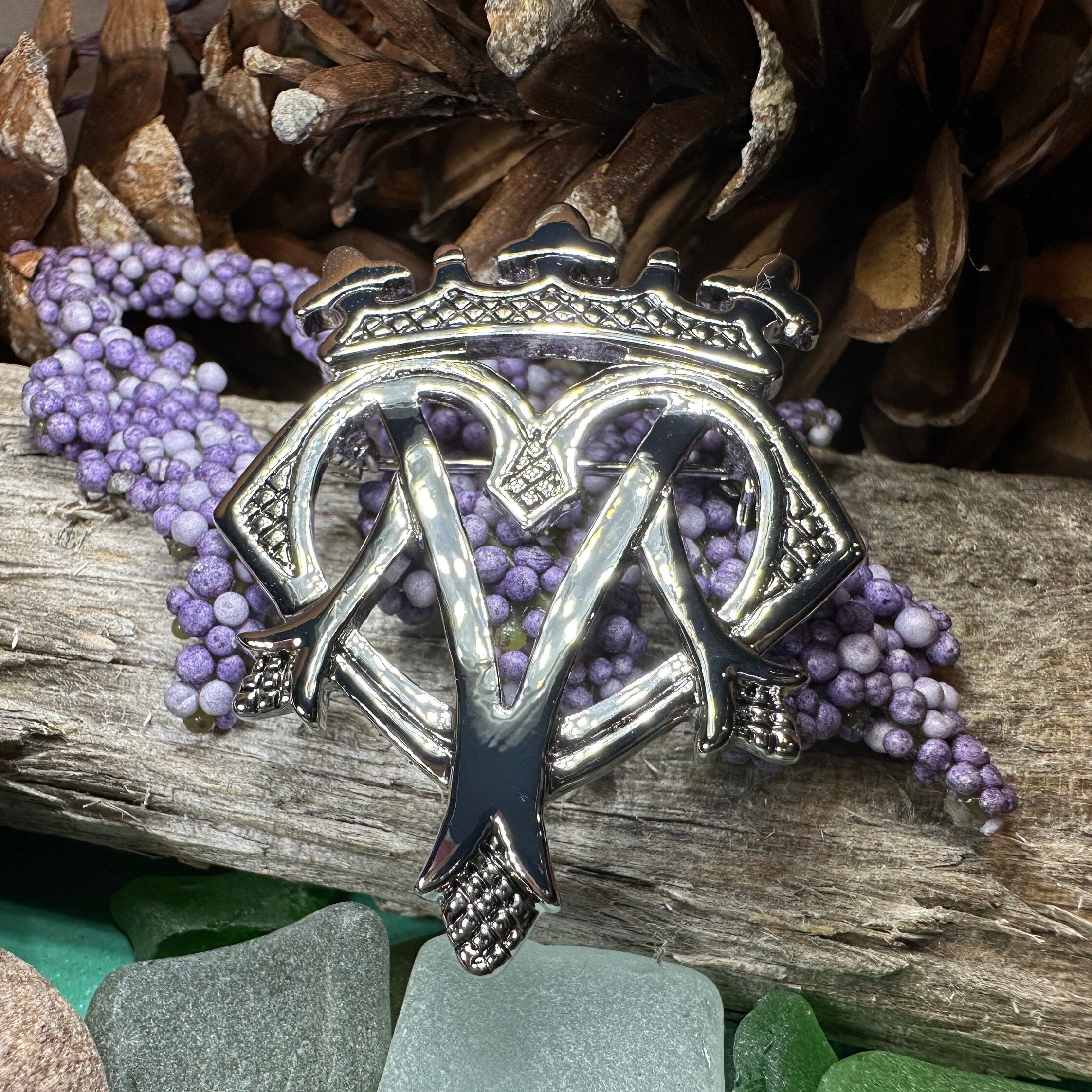 Mary Scottish Luckenbooth Brooch