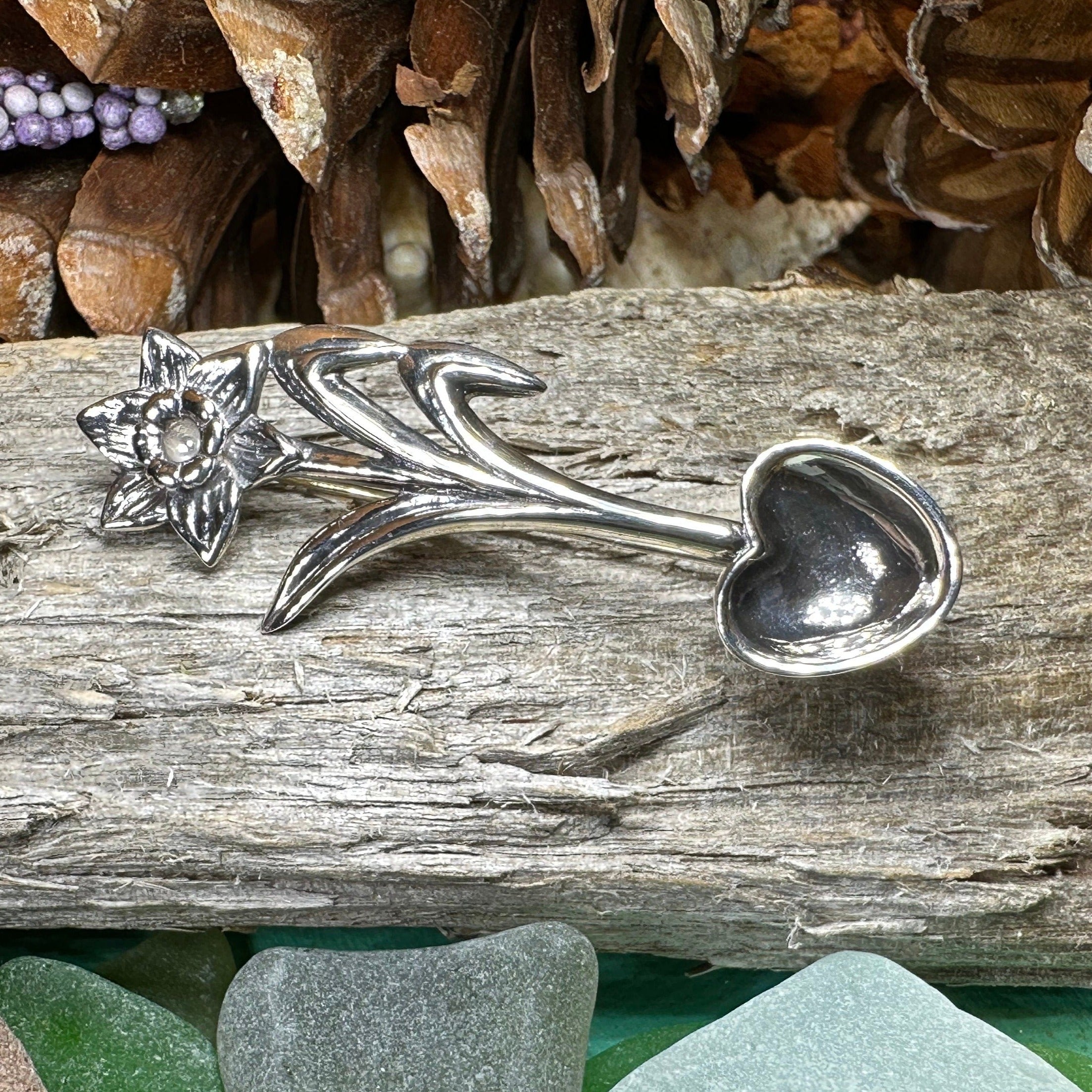 Welsh Daffodil Love Spoon Brooch in Sterling Silver