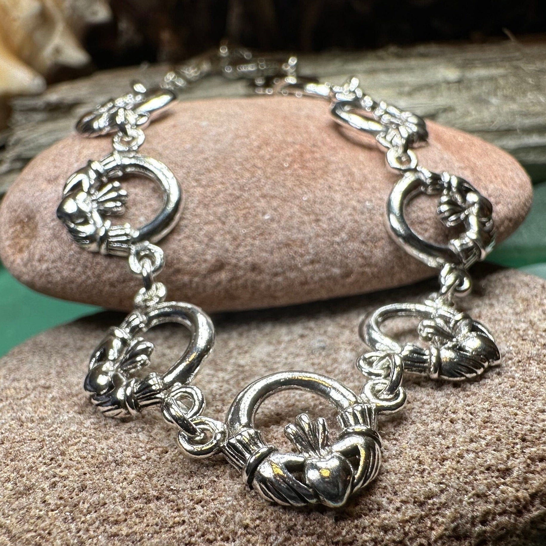 Celtic Irish Claddagh Bracelet in Sterling Silver