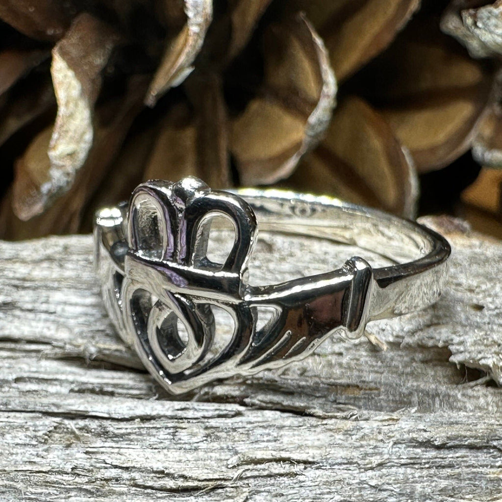 Tallisen Irish Claddagh Ring in Sterling Silver