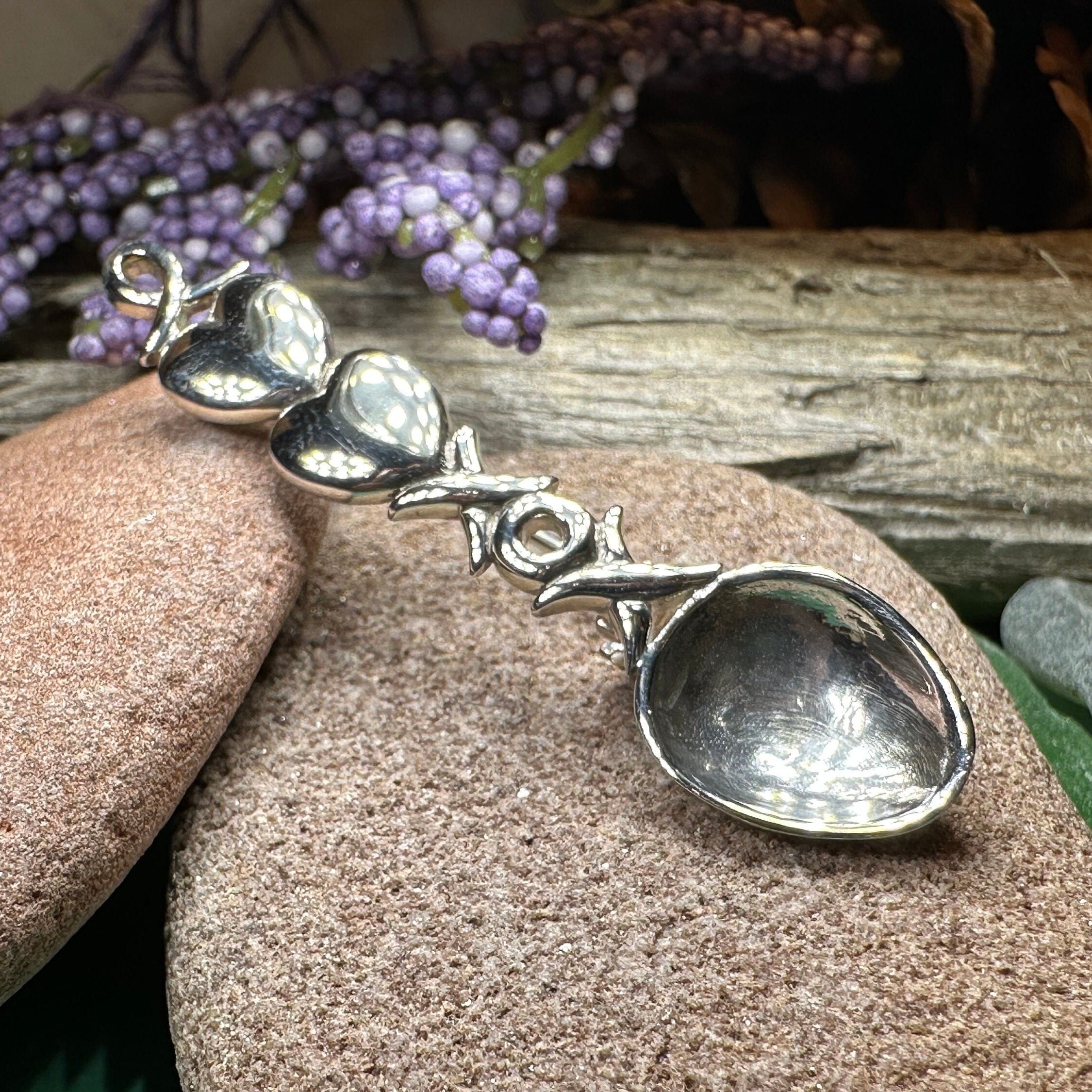 Hugs & Kisses Love Spoon Brooch in Sterling Silver
