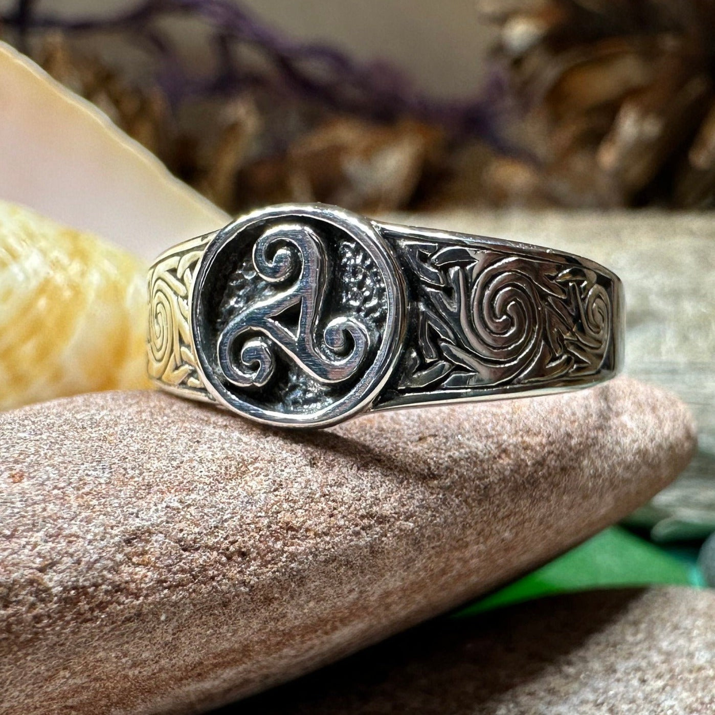 Reeve Celtic Triple Spiral Ring