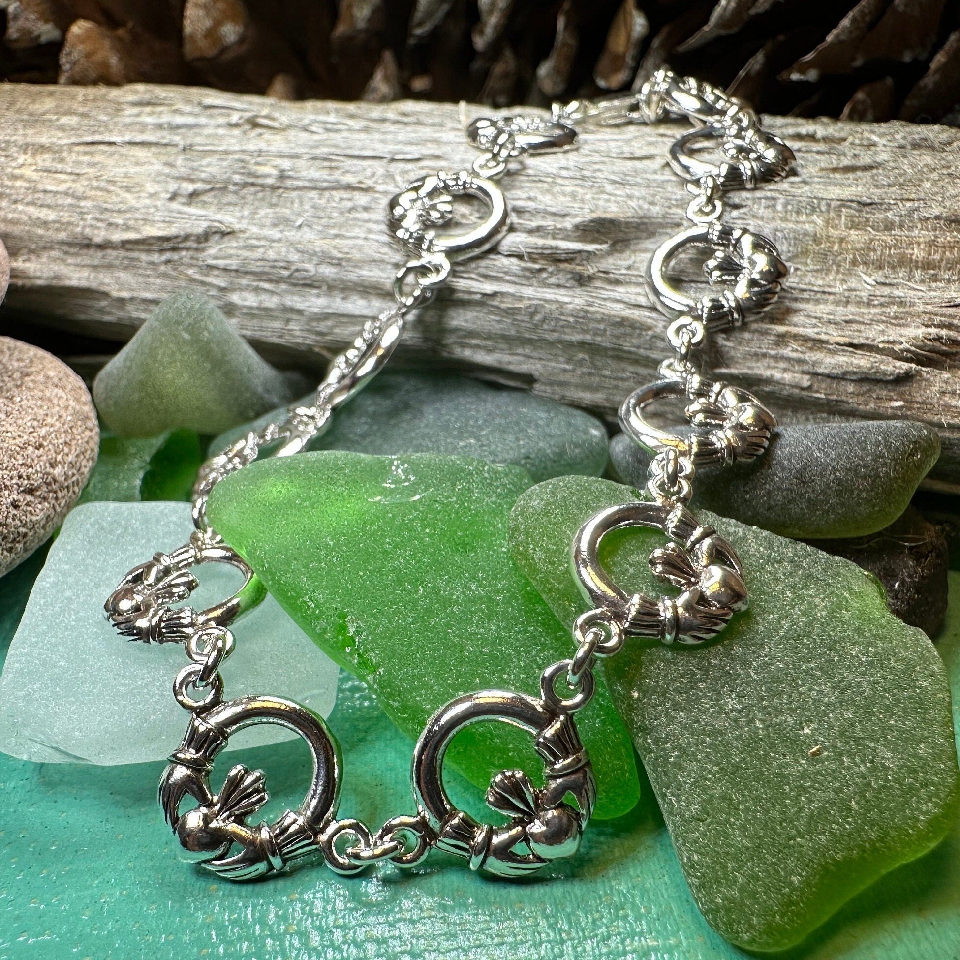 Celtic Irish Claddagh Bracelet in Sterling Silver