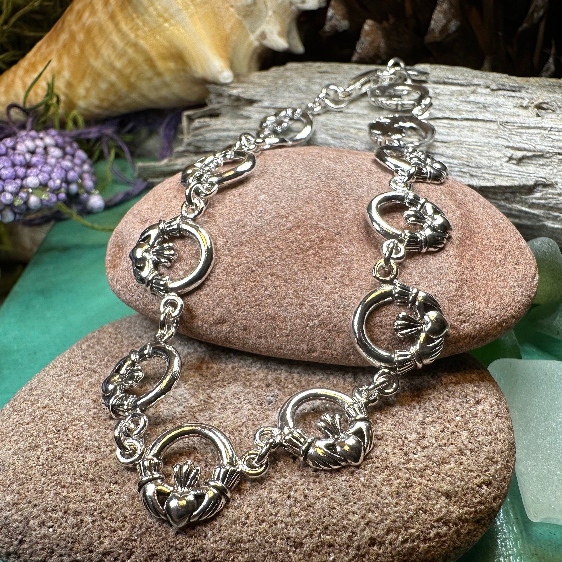 Celtic Irish Claddagh Bracelet in Sterling Silver