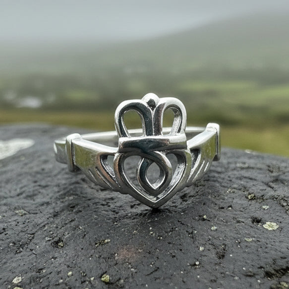 Tallisen Irish Claddagh Ring in Sterling Silver