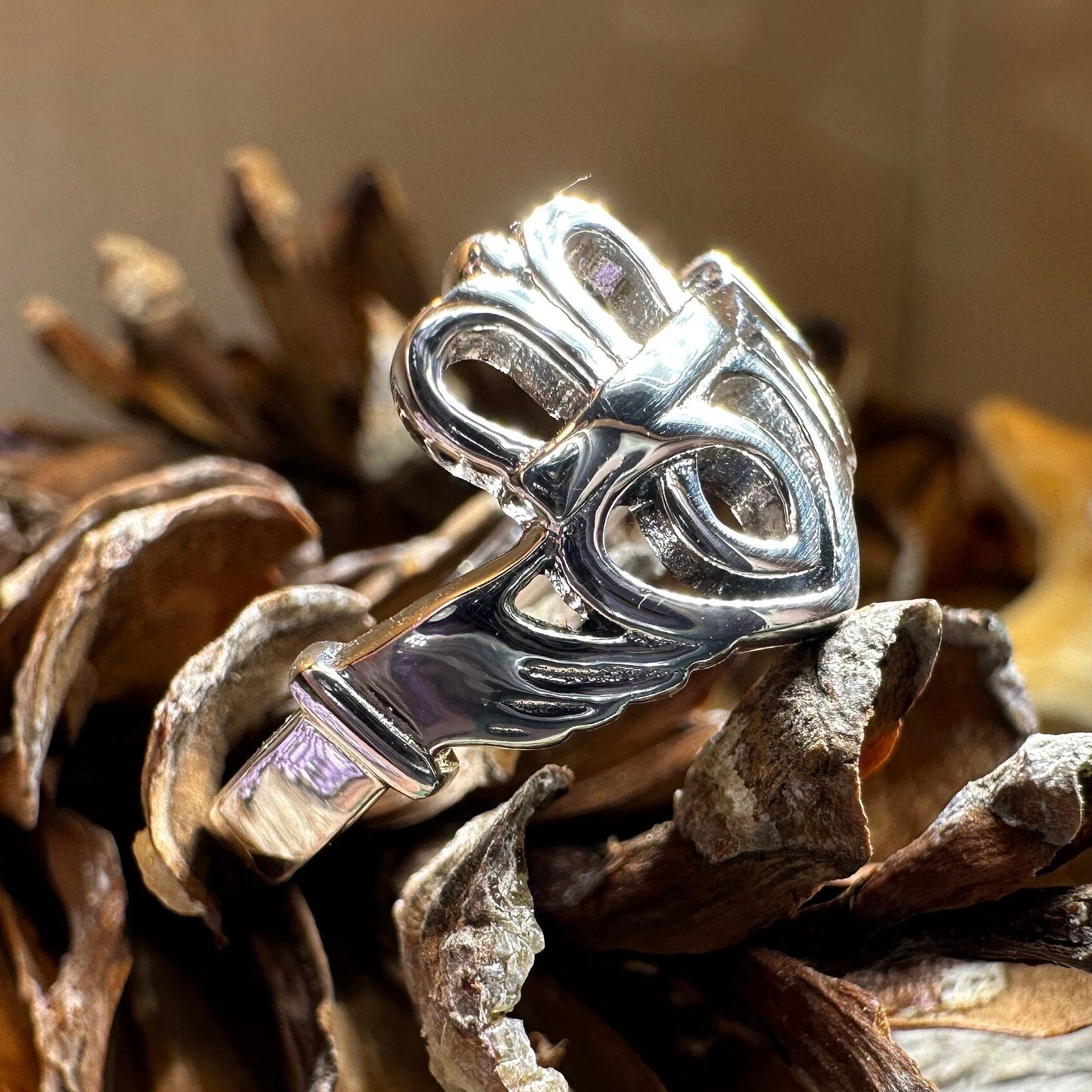 Tallisen Irish Claddagh Ring in Sterling Silver
