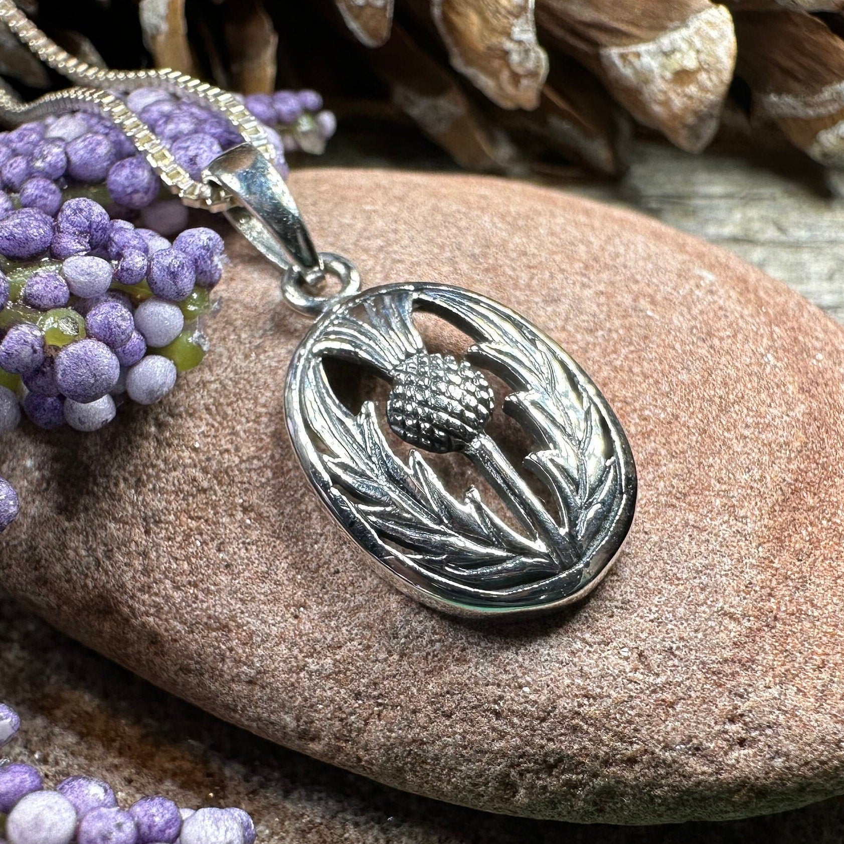 Simplicity Thistle Necklace