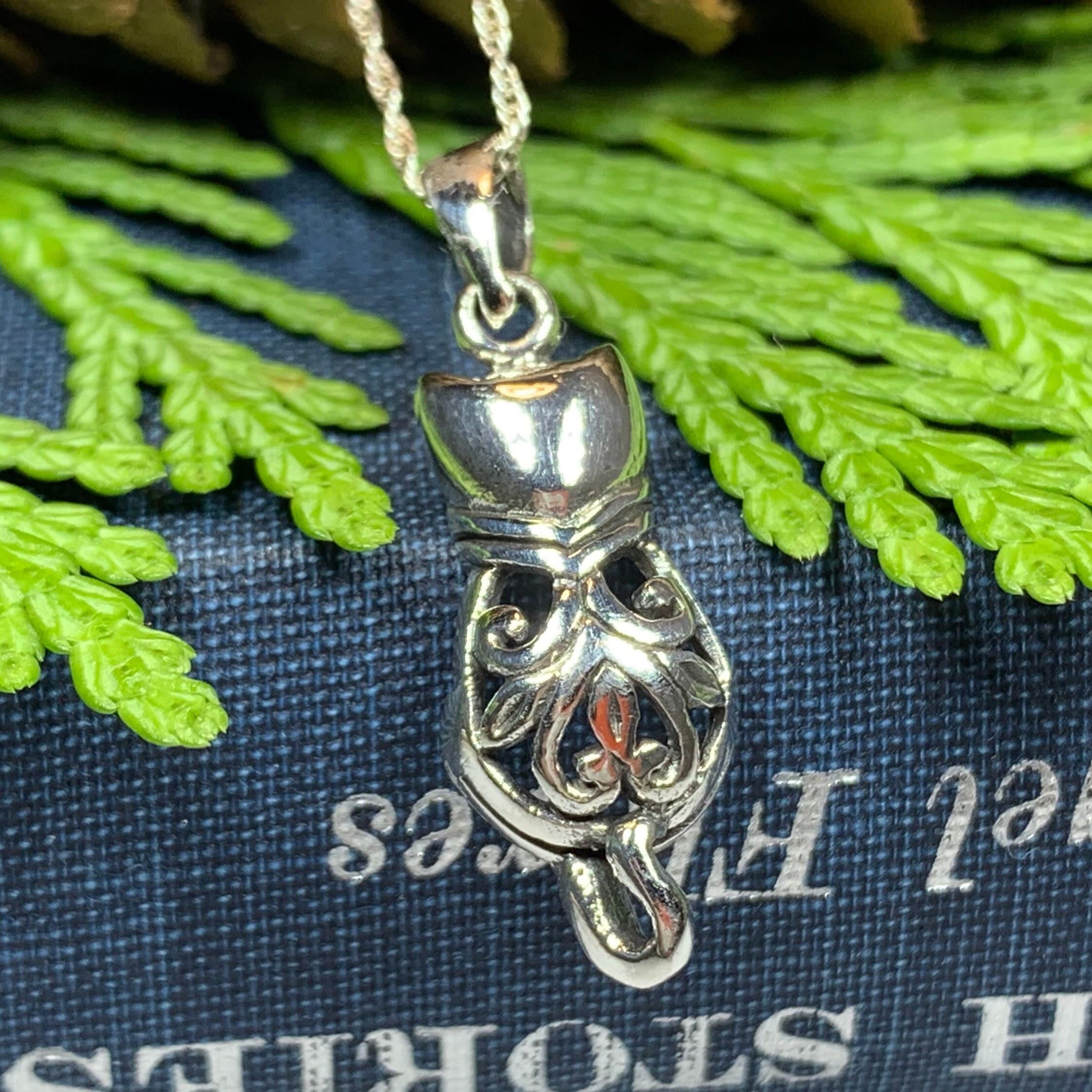 Celtic Cat Necklace
