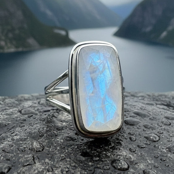 Celtic Dream Moonstone Ring in Sterling Silver