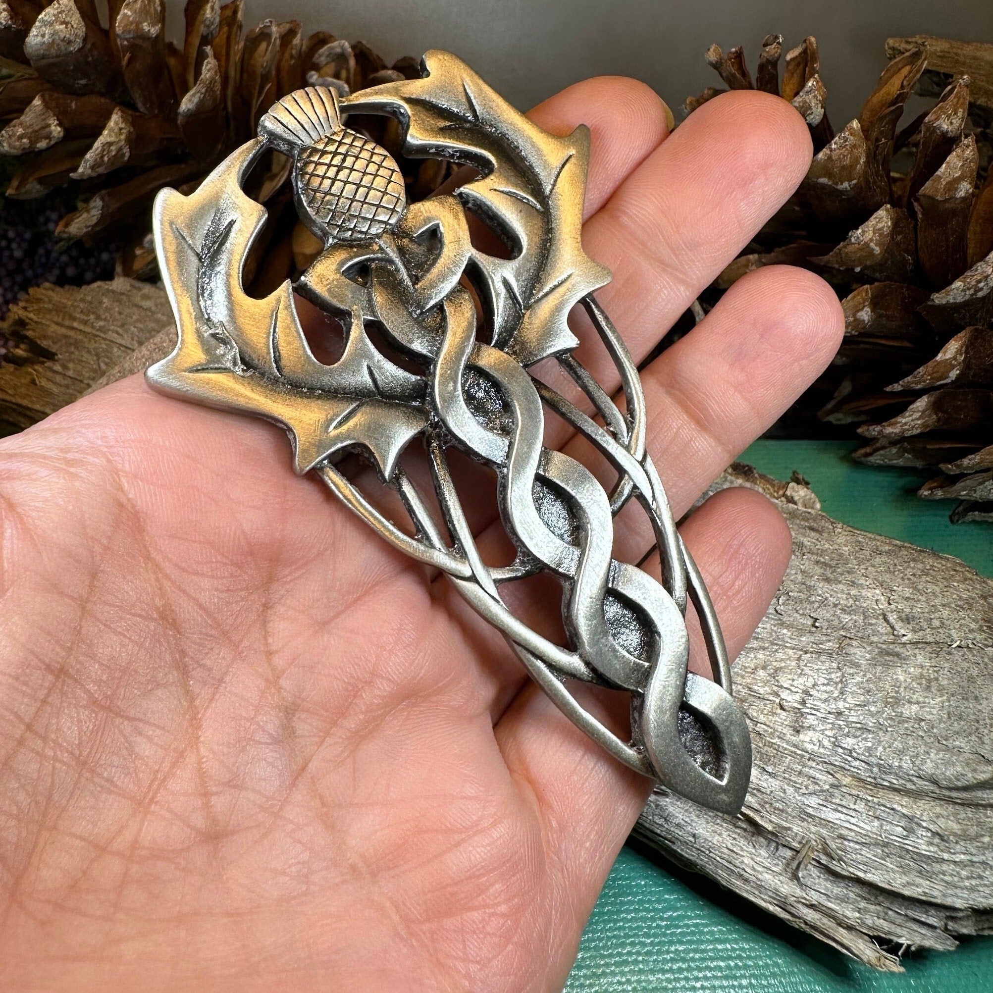 Ben Nevis Thistle Kilt Pin