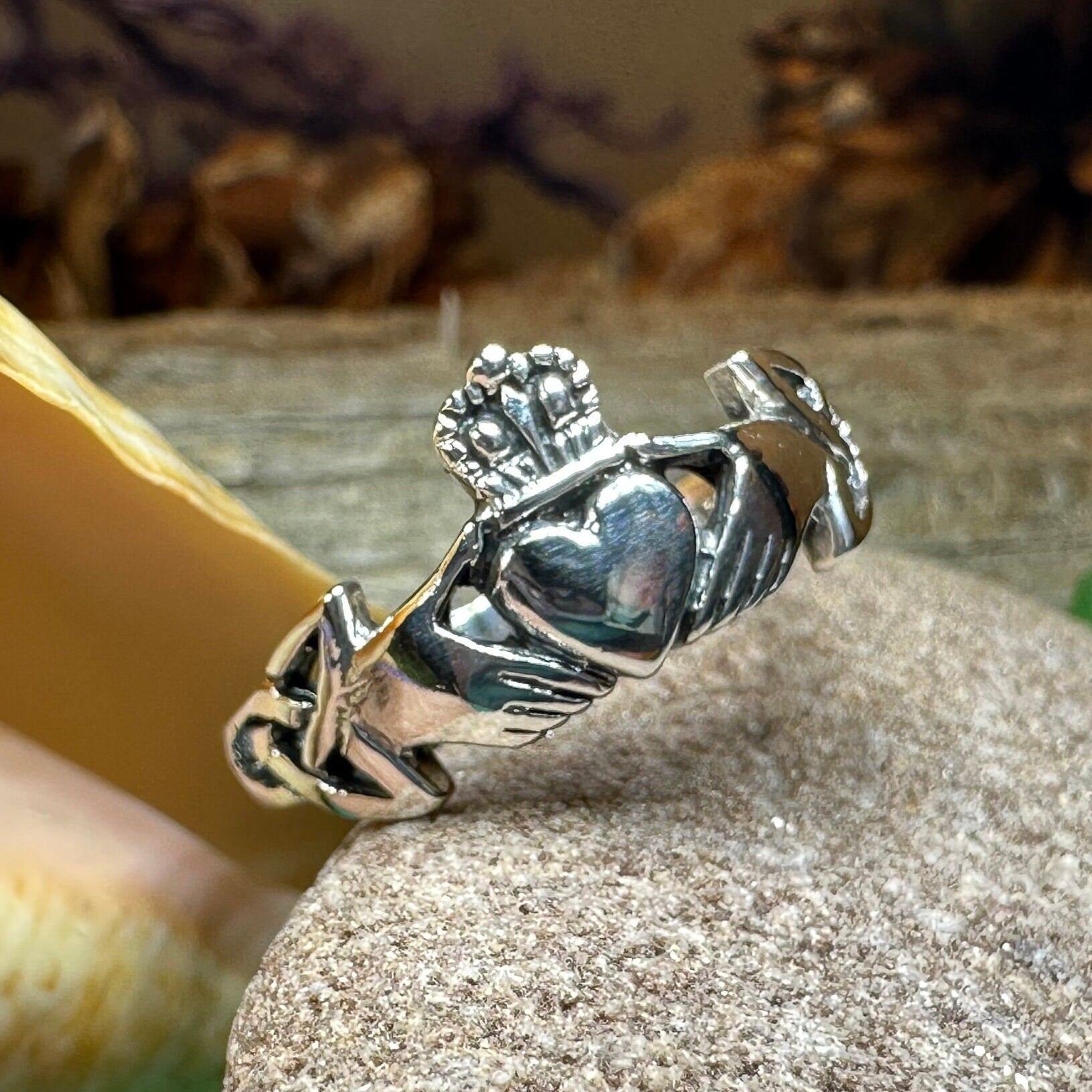 Finnea Irish Claddagh Ring in Sterling Silver