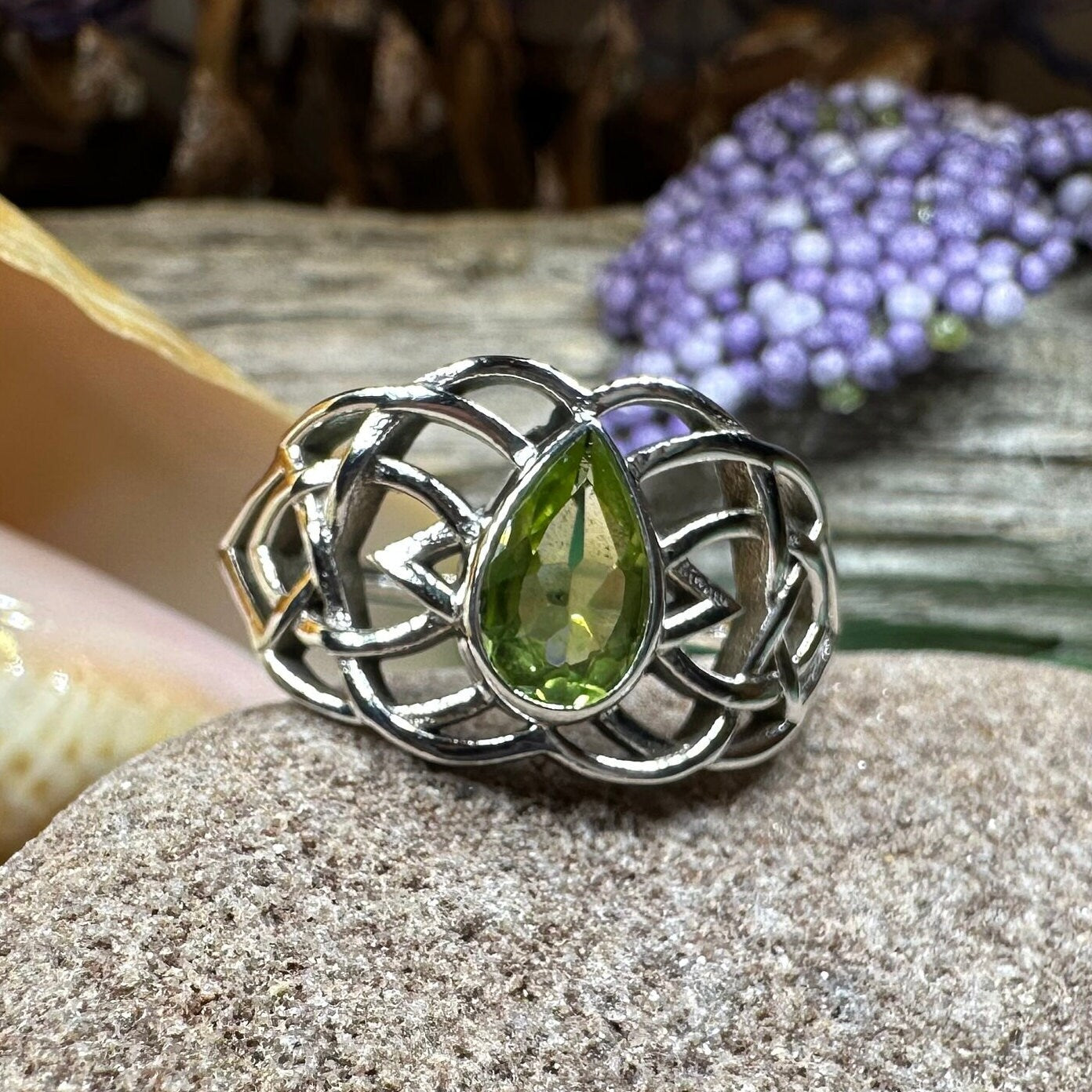 Vanaheim Celtic Knot Ring in Sterling Silver