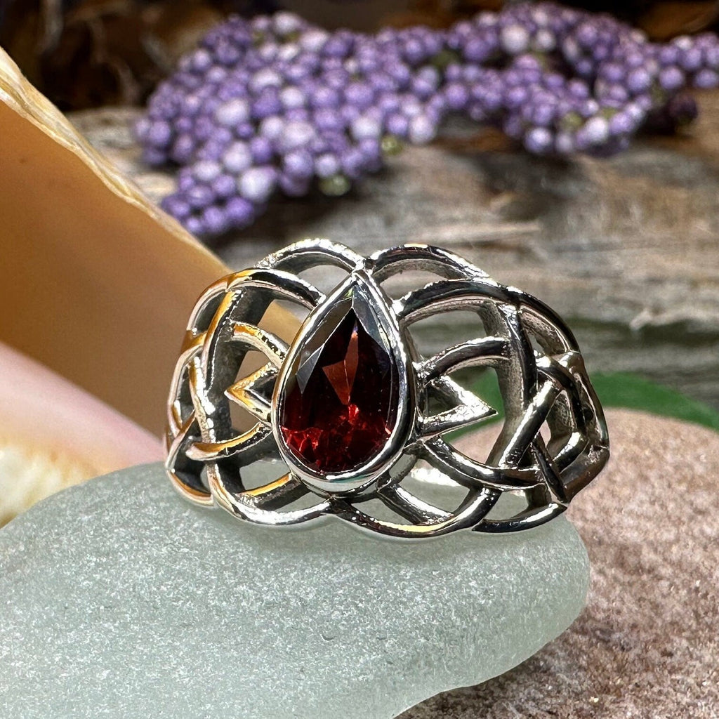 Vanaheim Celtic Knot Ring in Sterling Silver