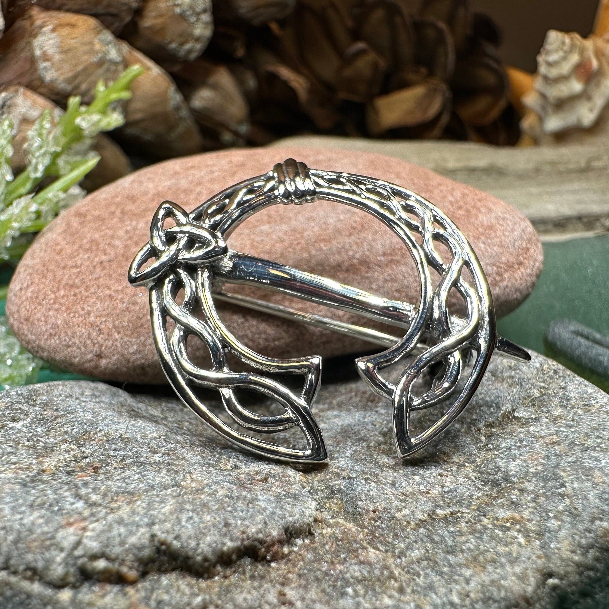 Ivermere Celtic Knot Tara Brooch in Sterling Silver