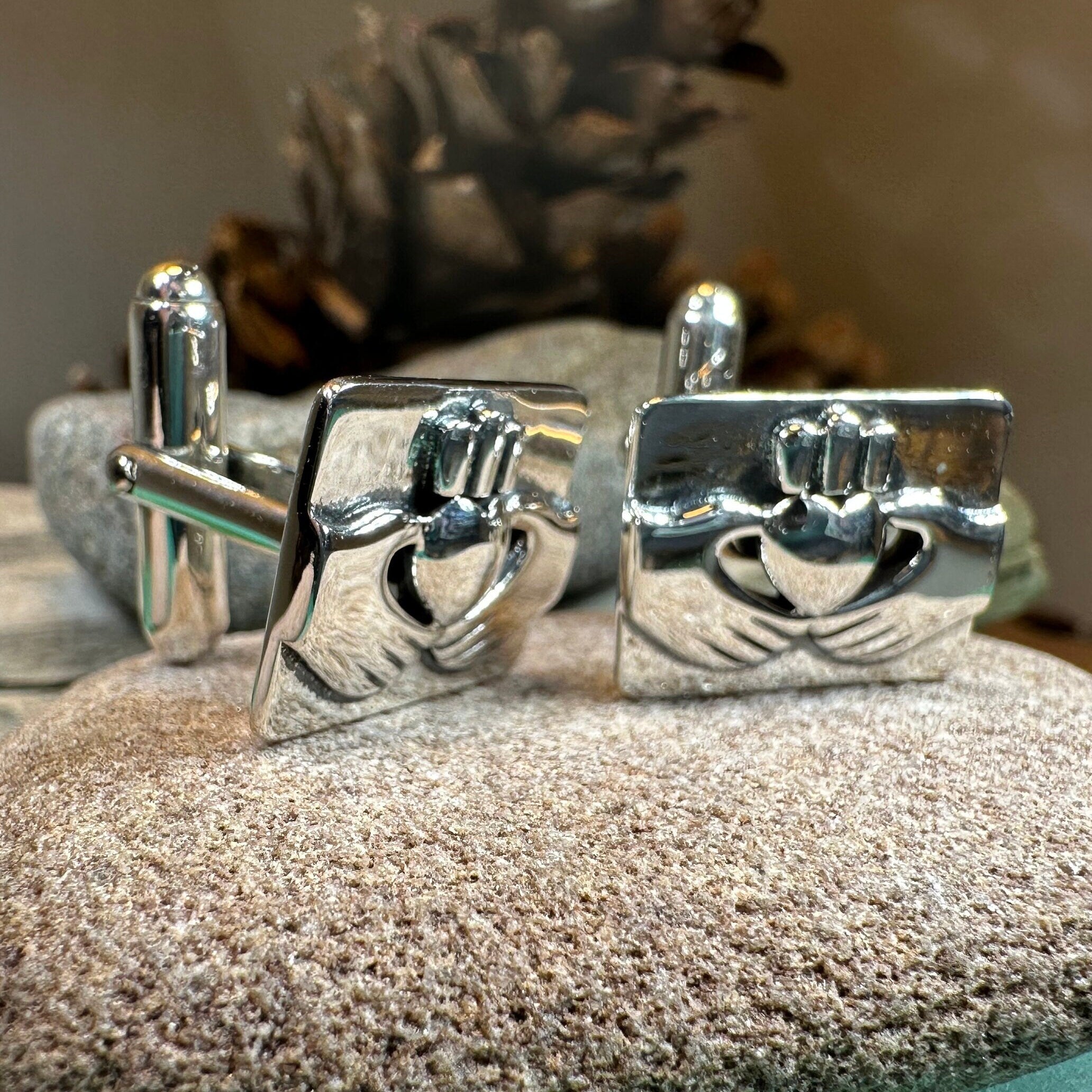 Traditional Claddagh Cufflinks for Men